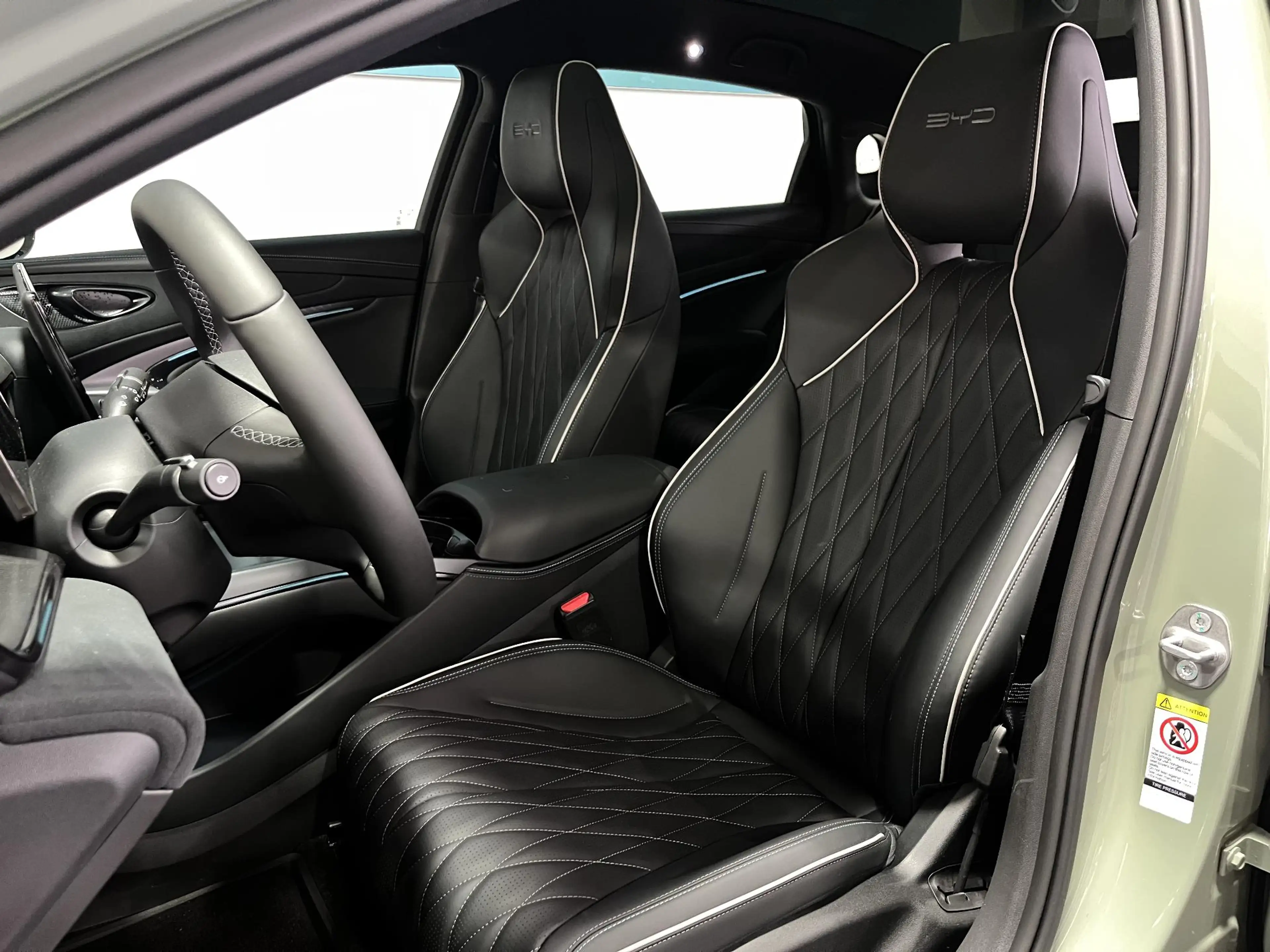 BYD Seal Business RWD 61.4 kWh | Van: € 38.795,- nu rijklaa — photo 7