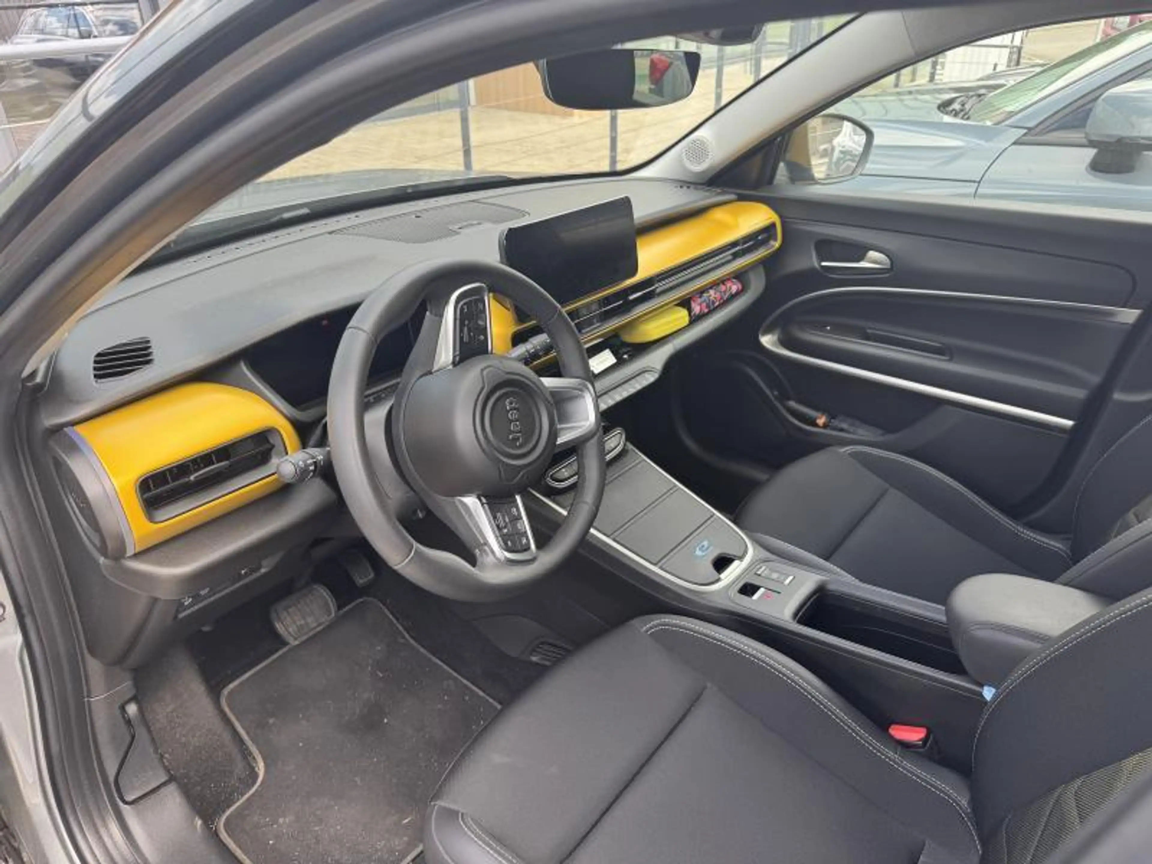 Jeep Avenger 1ST EDITION 54 kWh Dodehoeksensoren | Elek. achter — photo 6