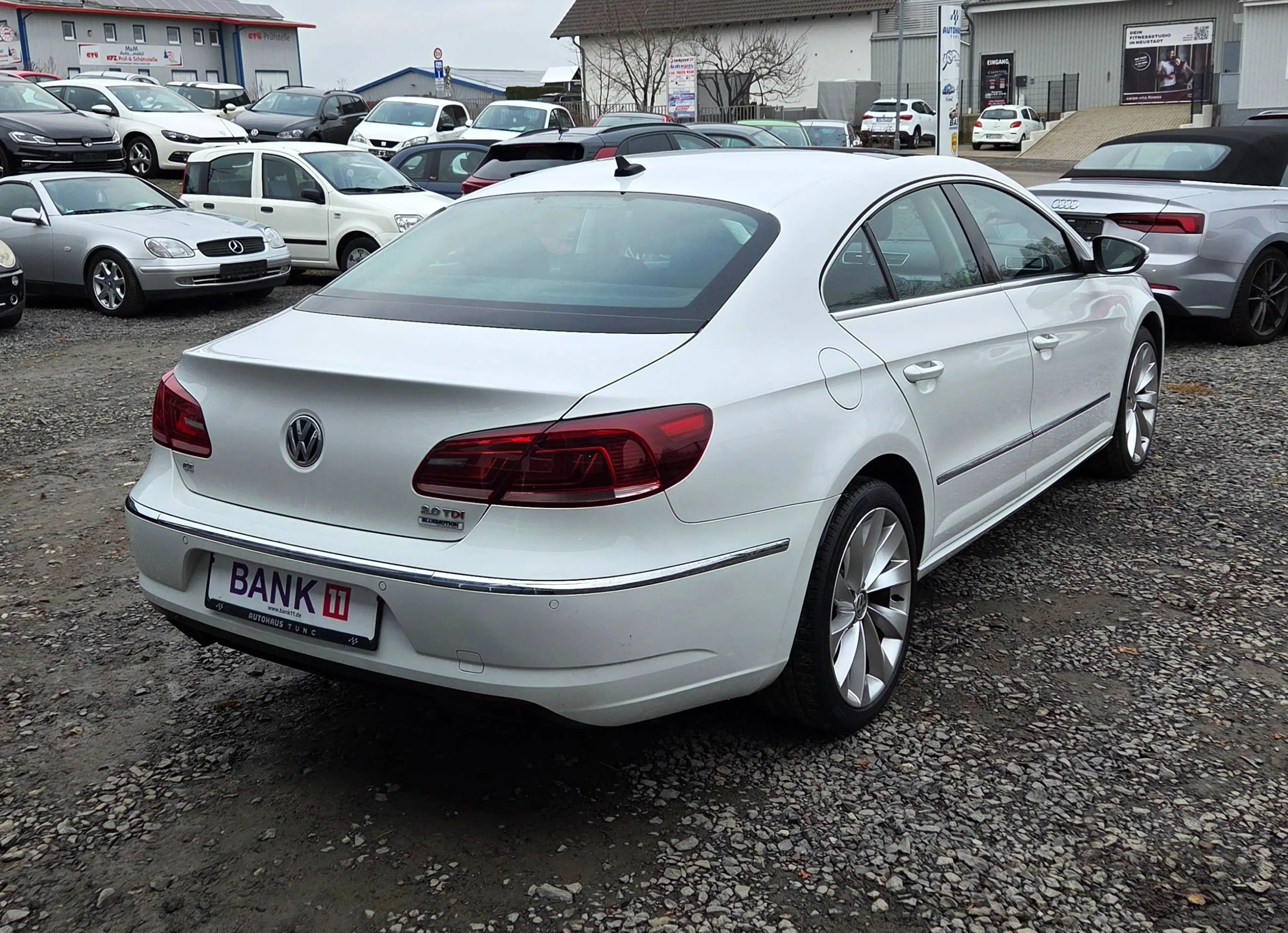 Volkswagen CC Bi-Xenon, Leder, Navi, Panorama, Tempomat, LM-Felg — photo 4