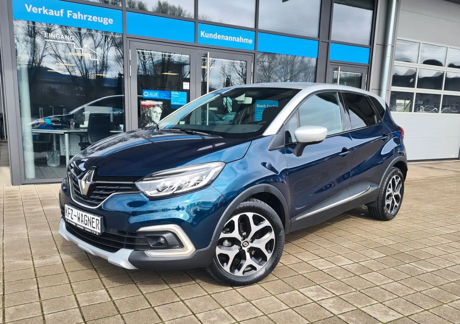 Renault Captur 1.5DCi AUTOMATIK LED KAMERA NAVI Blauw - 1