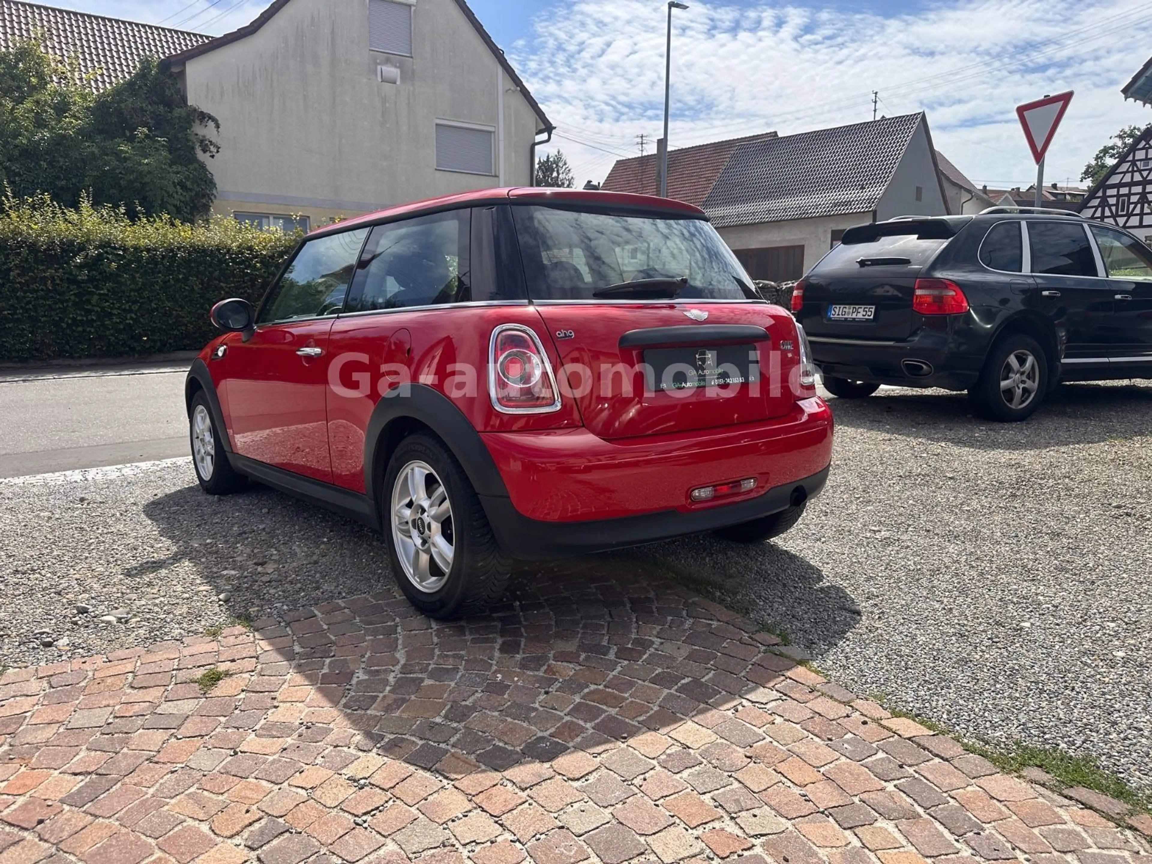 MINI One ** Wenig KM ** Serviceheft ** — photo 9