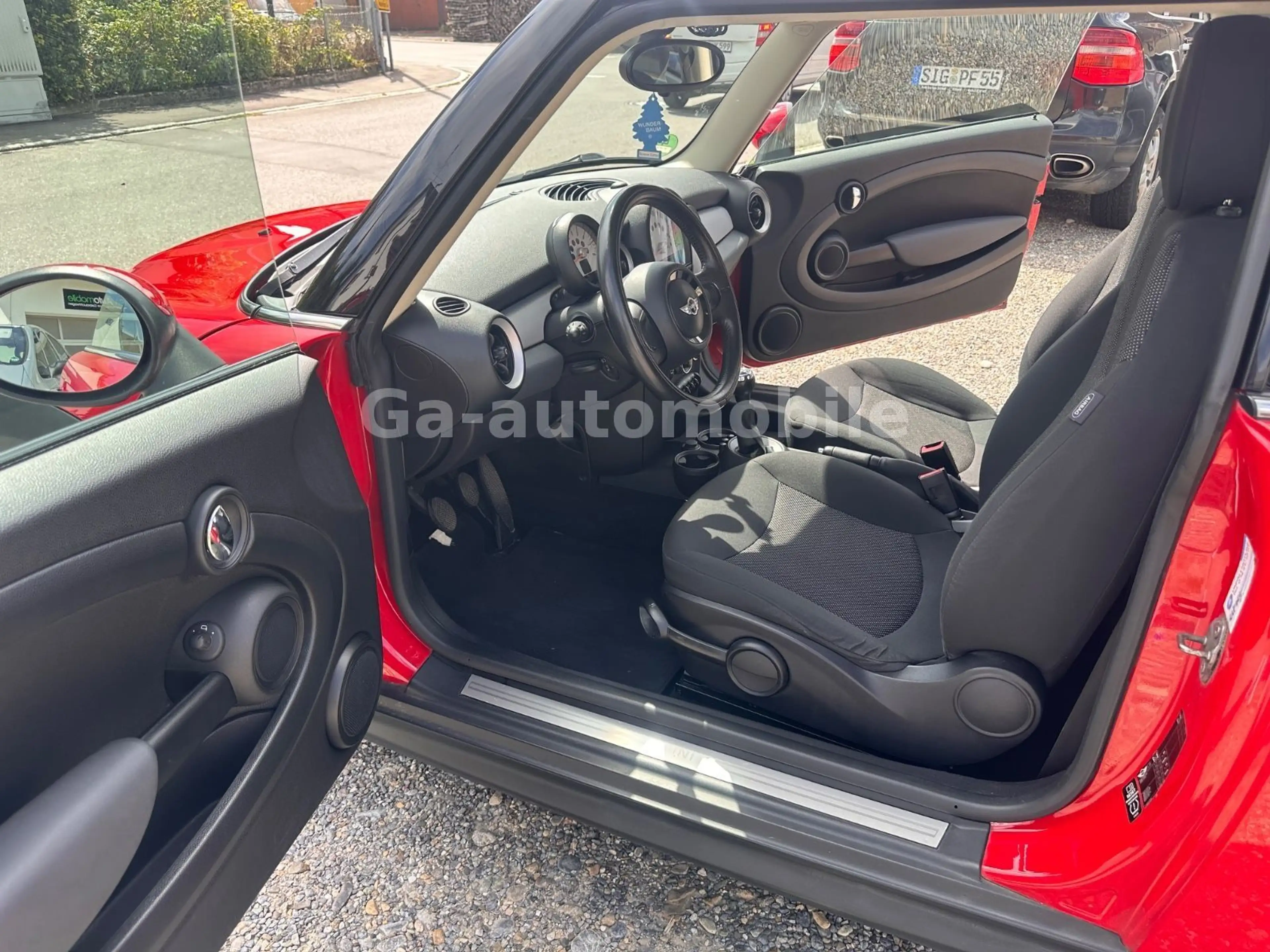 MINI One ** Wenig KM ** Serviceheft ** — photo 15