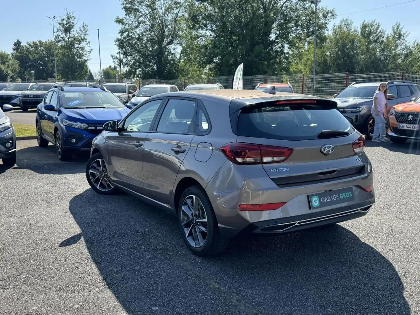 Hyundai i30 1.0 T-GDi 120 DCT-7 Hybrid 48V Creative Brun - 2