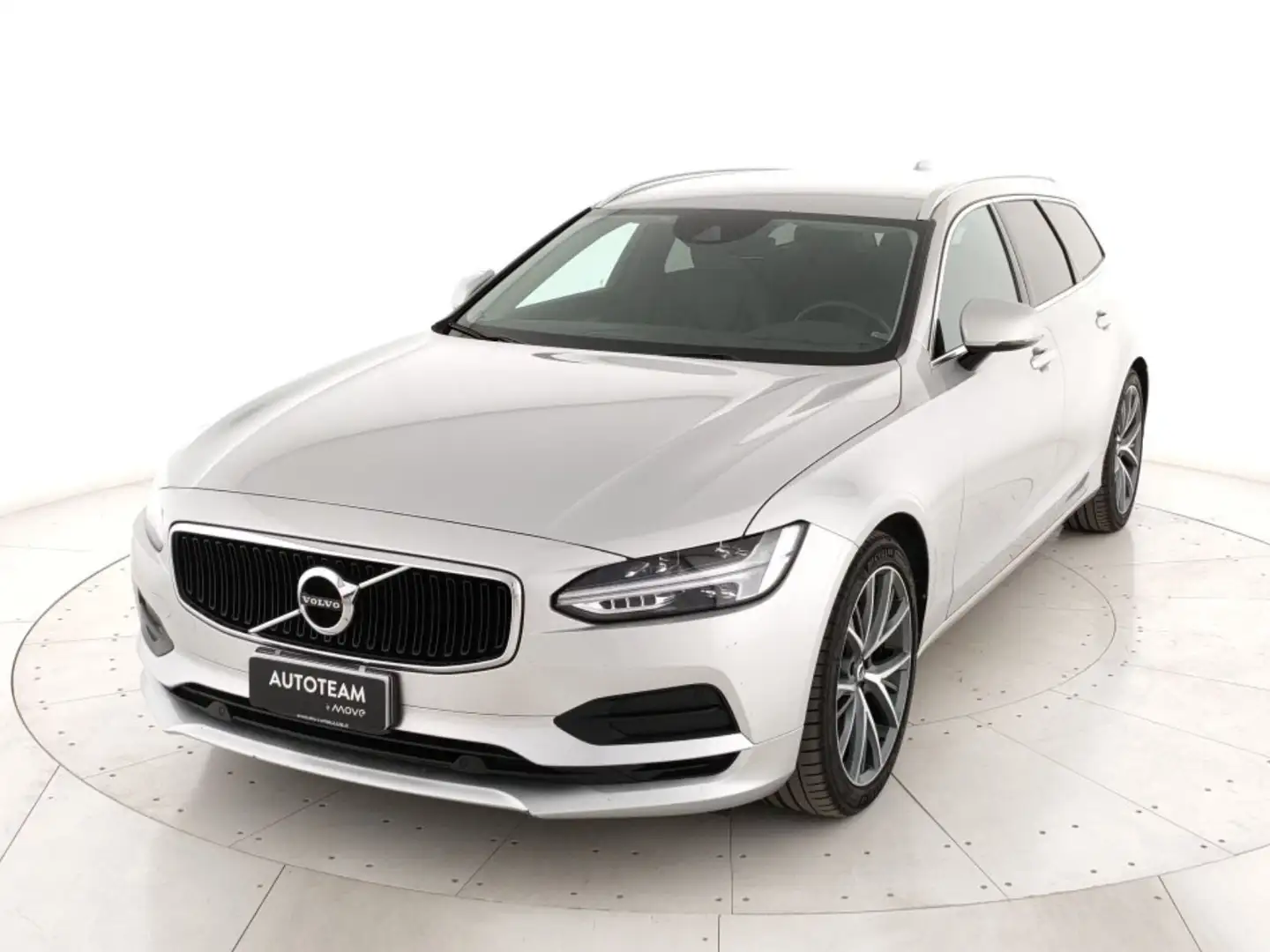 Volvo V90 2.0 d4 Momentum geartronic Grigio - 1