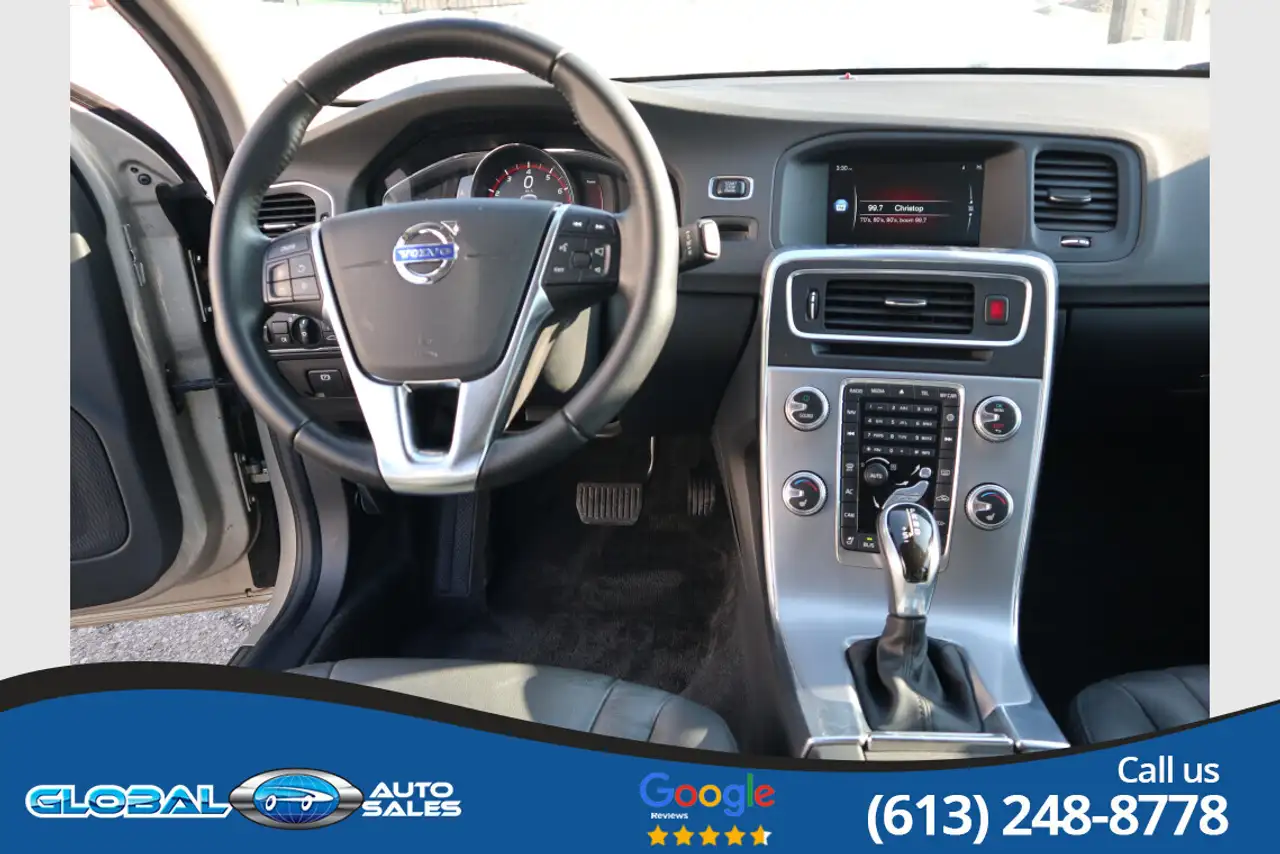 Volvo V60 photo Volvo V60