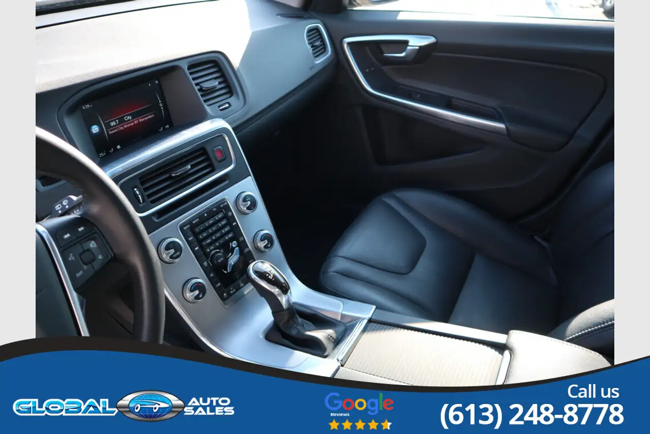 Volvo V60 photo Volvo V60