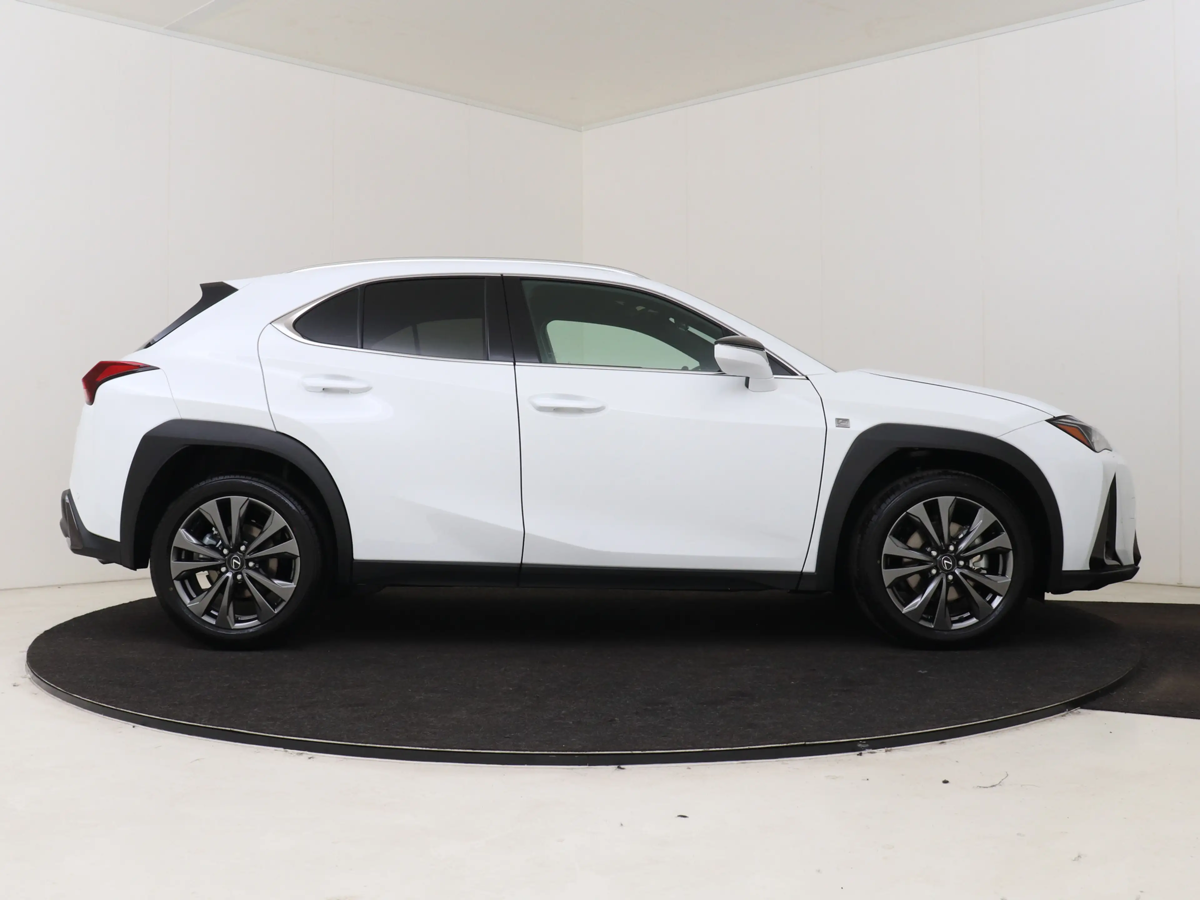 Lexus UX 300h 35th Edition | Lederen Bekleding | 18" Velgen | St — photo 14
