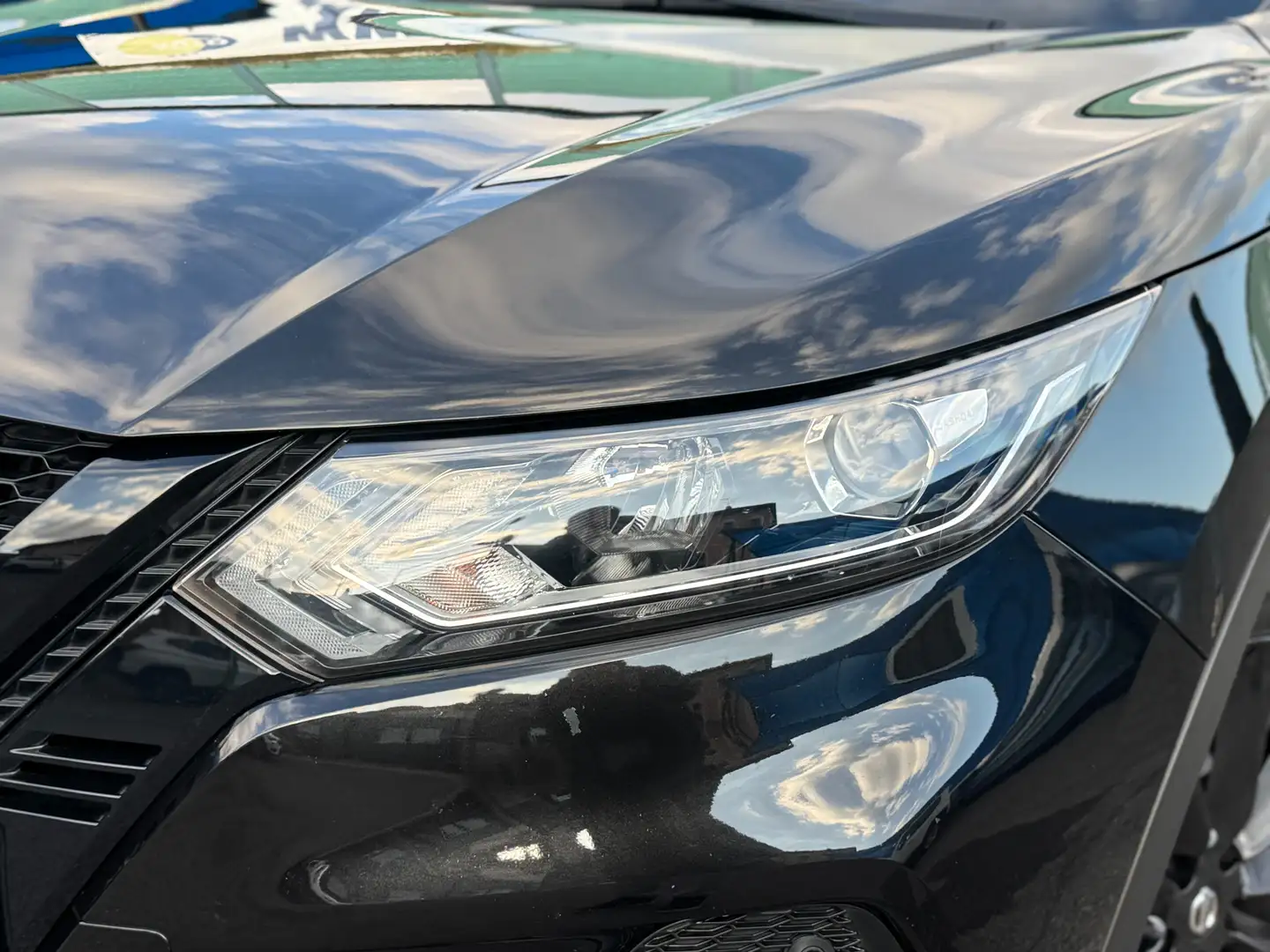 Nissan Qashqai 1.5 dci N-Tec 115cv dct Nero - 2