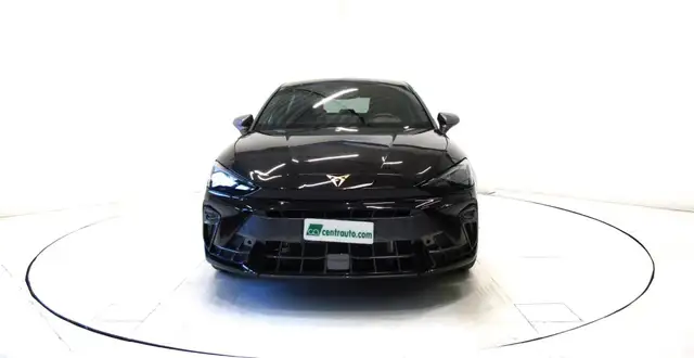 Cupra Leon view 2