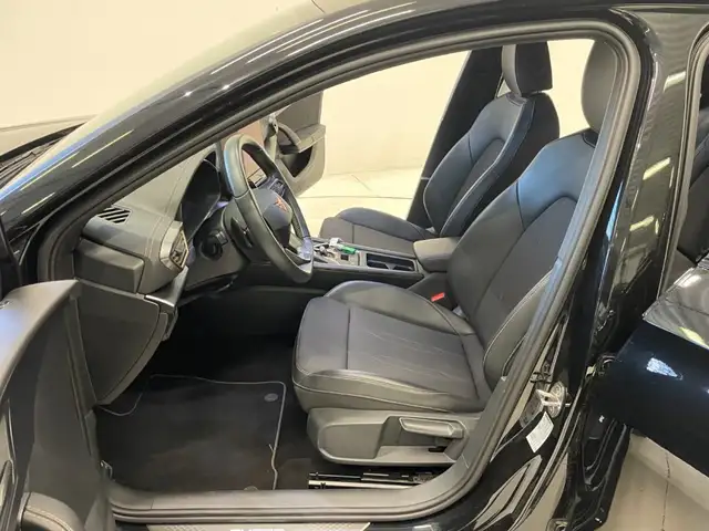 Cupra Leon view 6