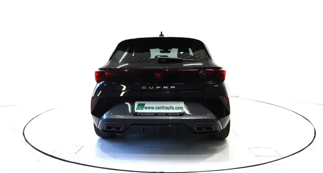 Cupra Leon view 4