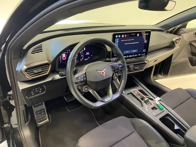 Cupra Leon view 15