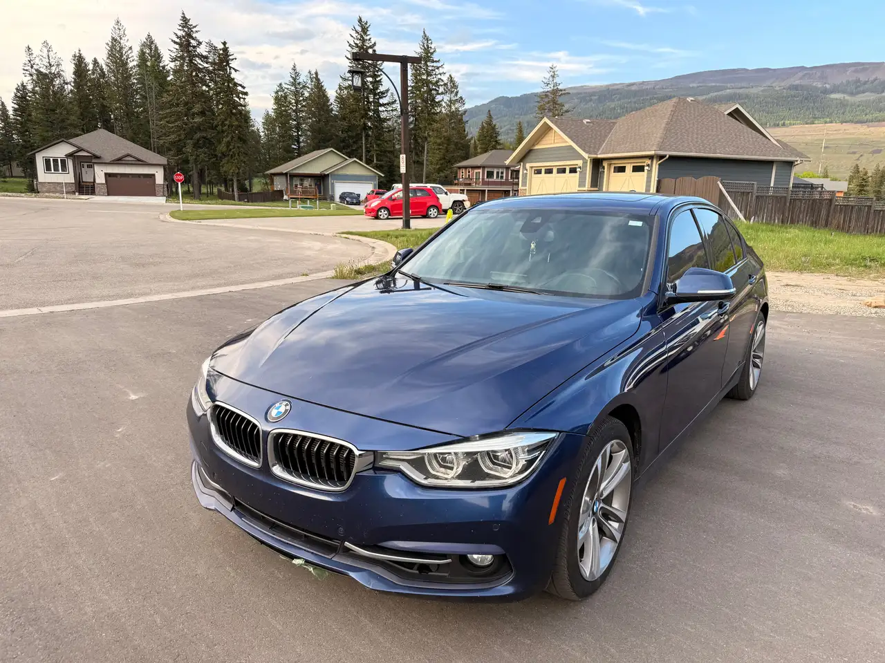BMW 3 Series photo BMW 3 Series