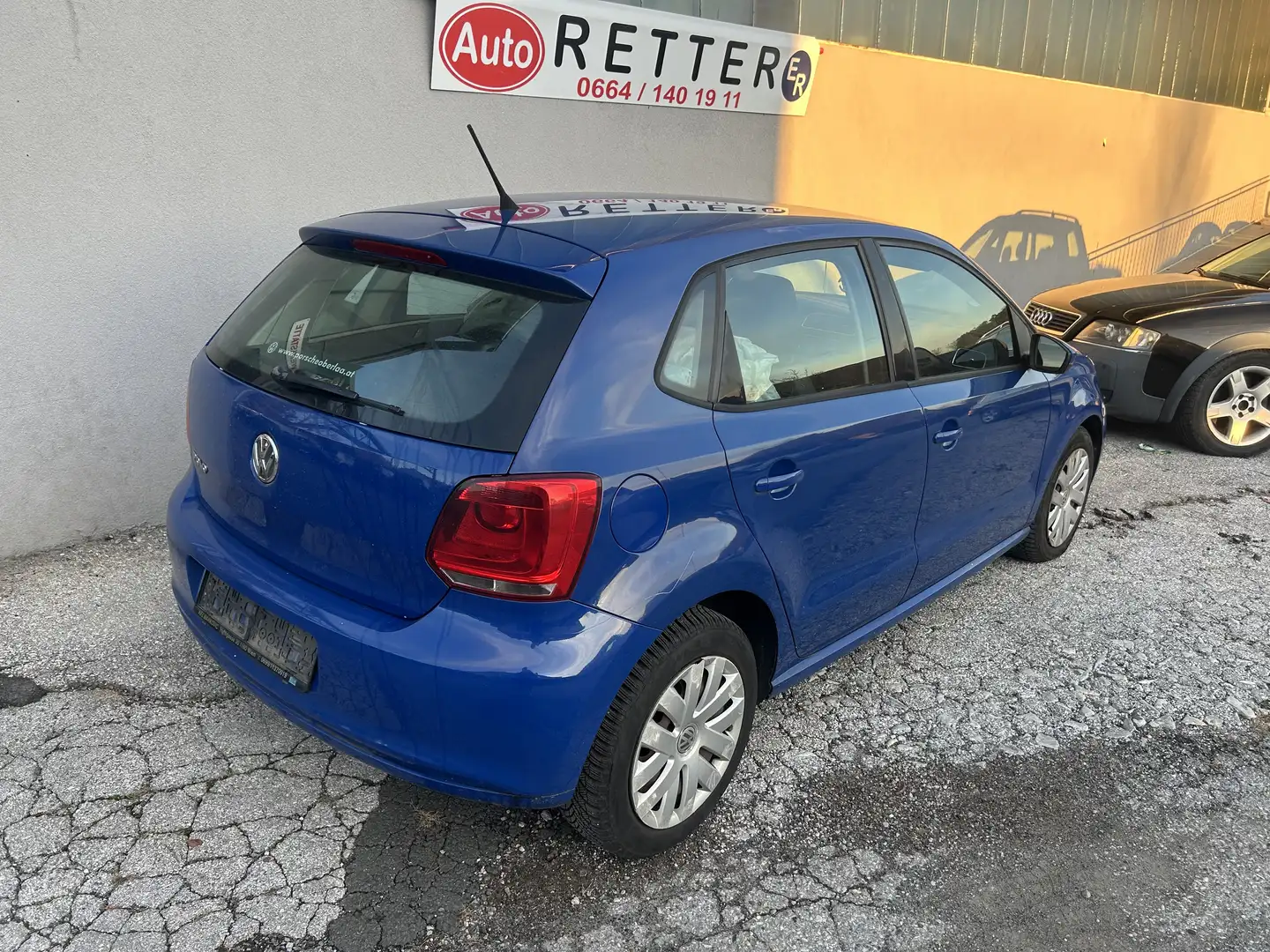 Volkswagen Polo Comfortline Blau - 2