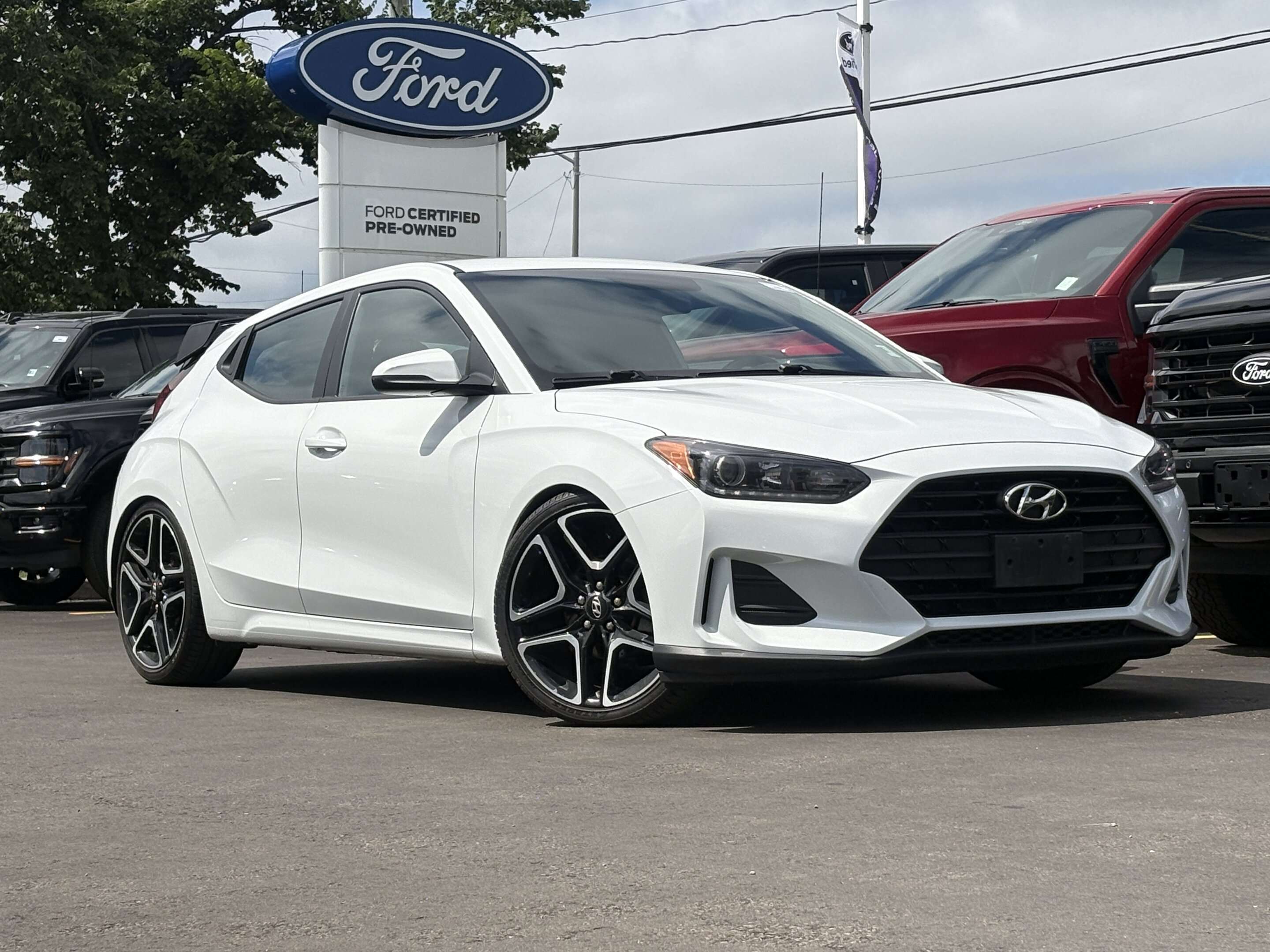 2019 Hyundai Veloster 2.0 GL — снимка 1
