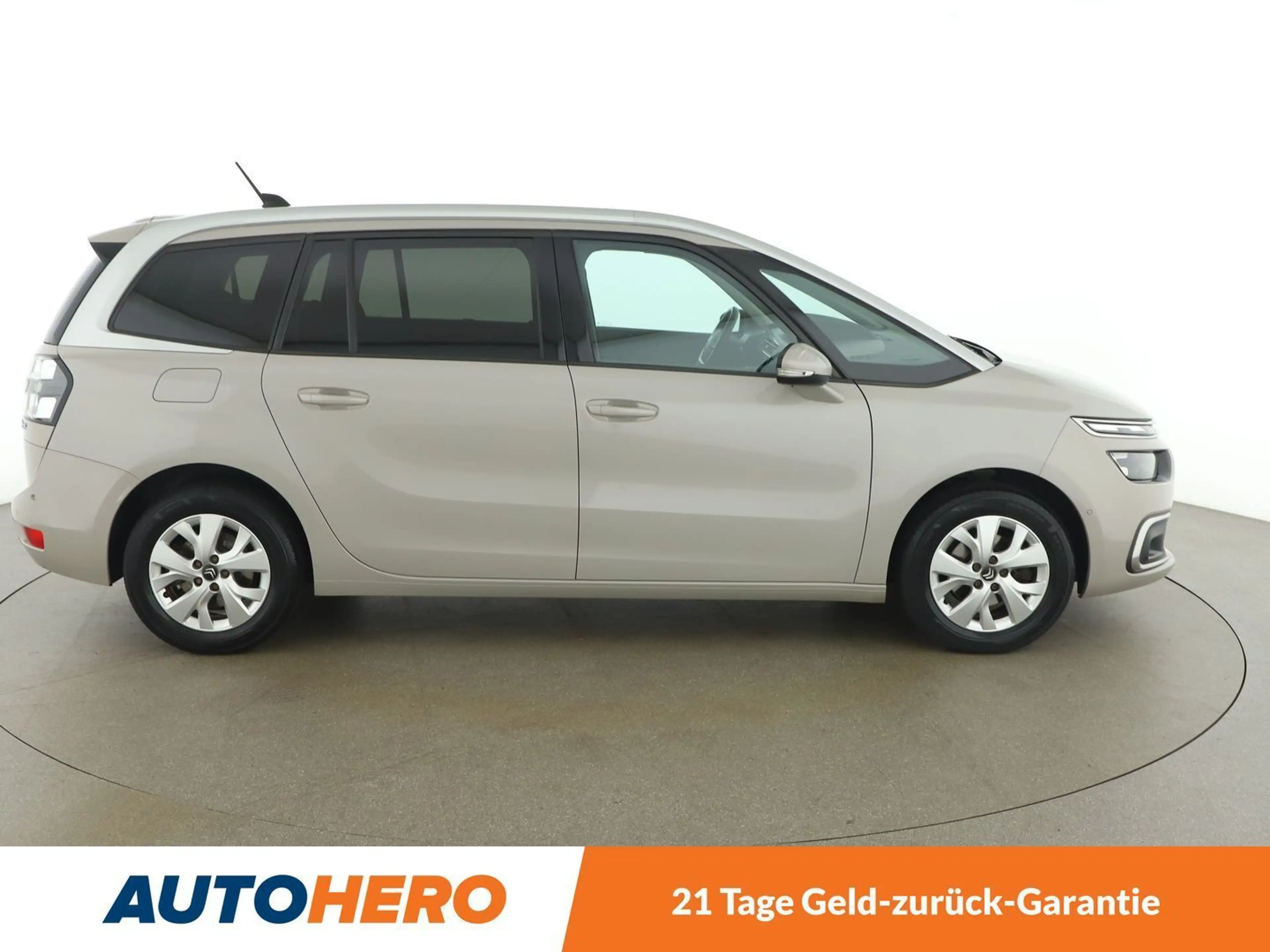 Citroen C4 Picasso 1.6 Blue-HDi Feel Edition *TOT*CAM*NAVI*7-SITZER* — photo 7