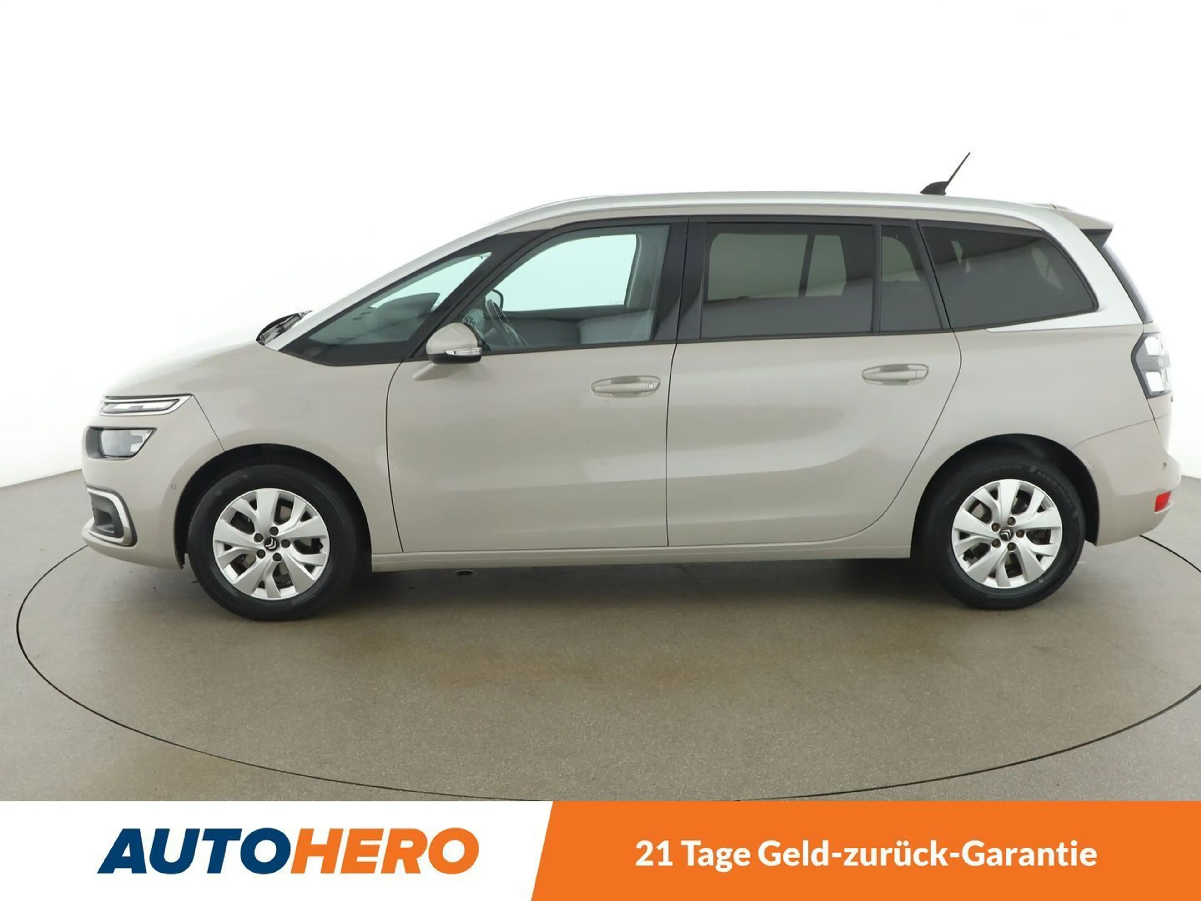 Citroen C4 Picasso 1.6 Blue-HDi Feel Edition *TOT*CAM*NAVI*7-SITZER* — photo 3