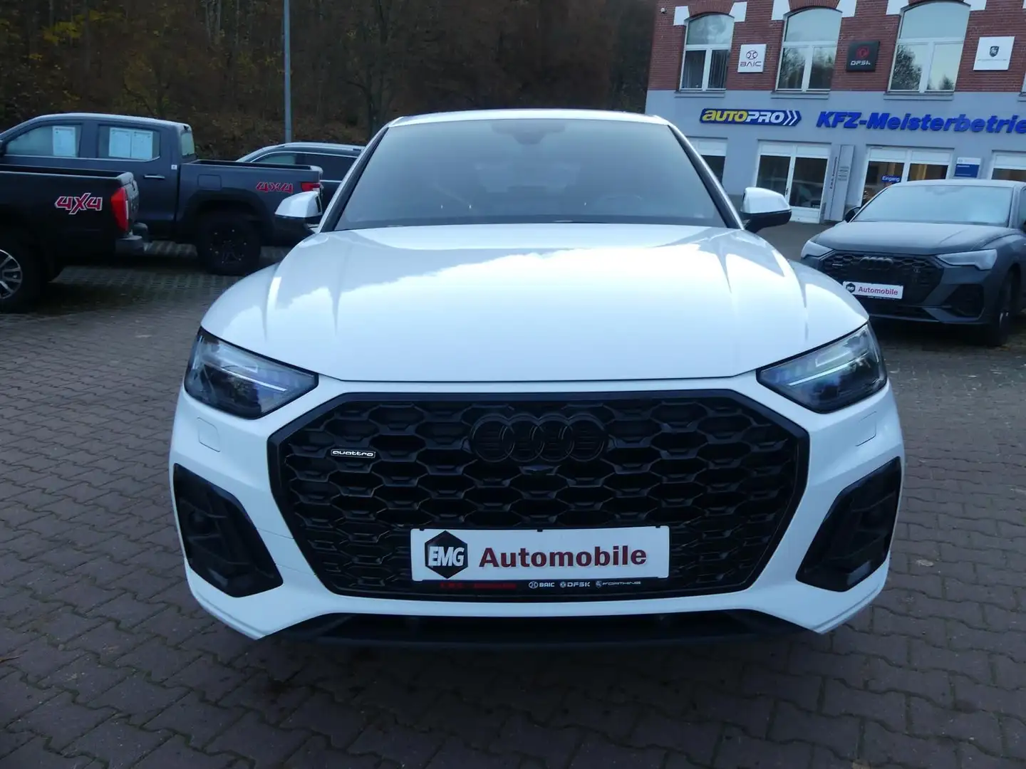 Audi Q5 *40 TDI*Sportback*quattro*S-line*Kam*LED*Pano Weiß - 2
