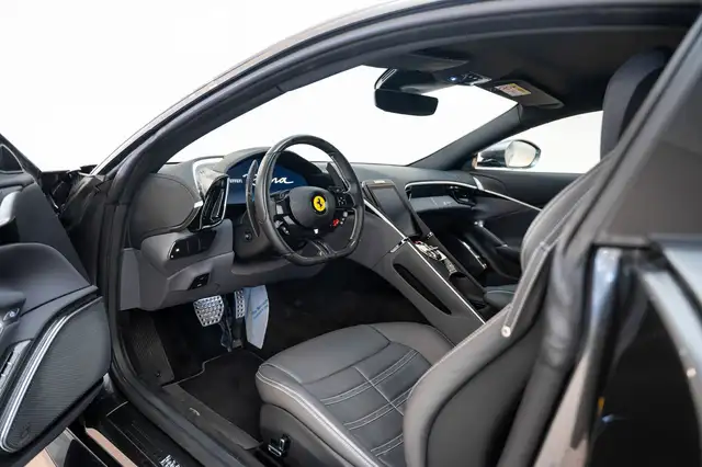 Ferrari Roma view 10