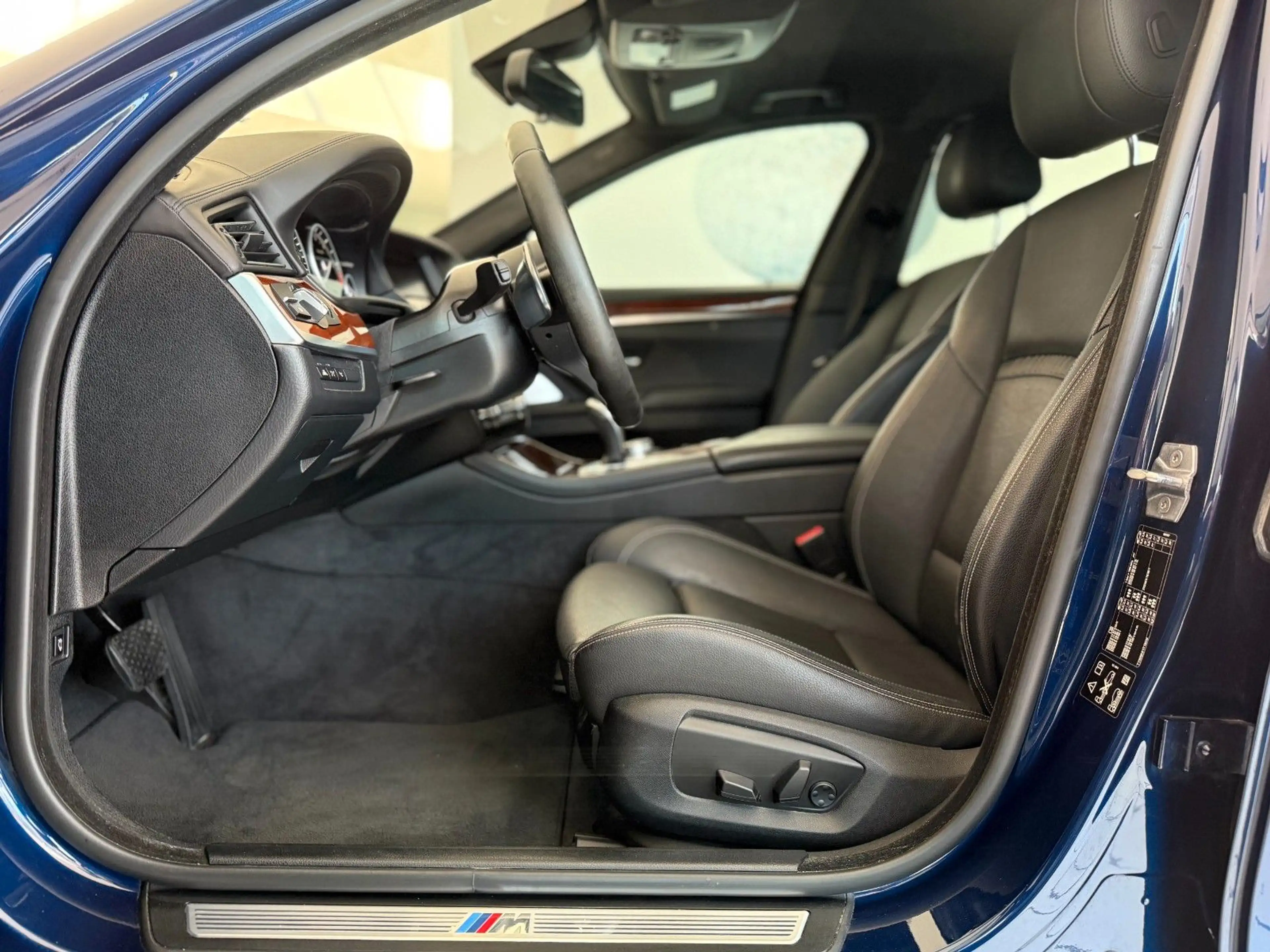 BMW 535 d xDrive*M Sport*Bang&Olufsen*ACC*Softclose* — photo 14