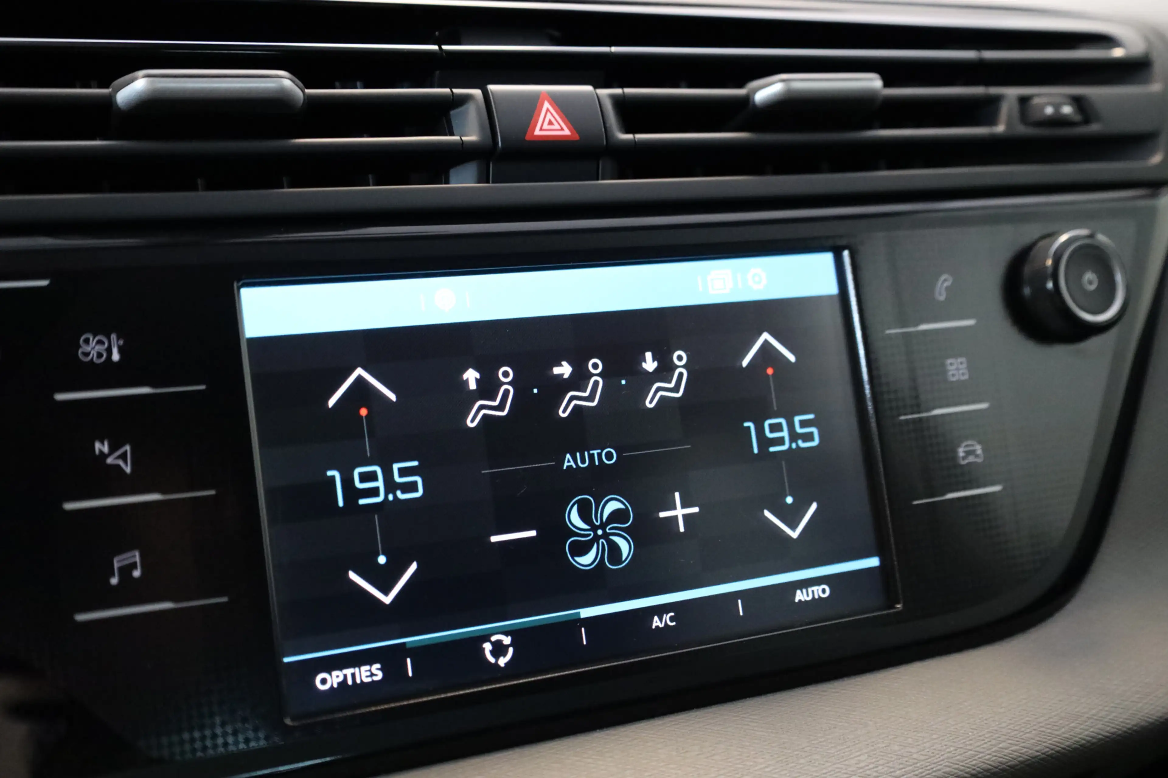 Citroen Grand C4 Picasso PT 130 Business Automaat-8 Camera | Sensoren | Nav — photo 19