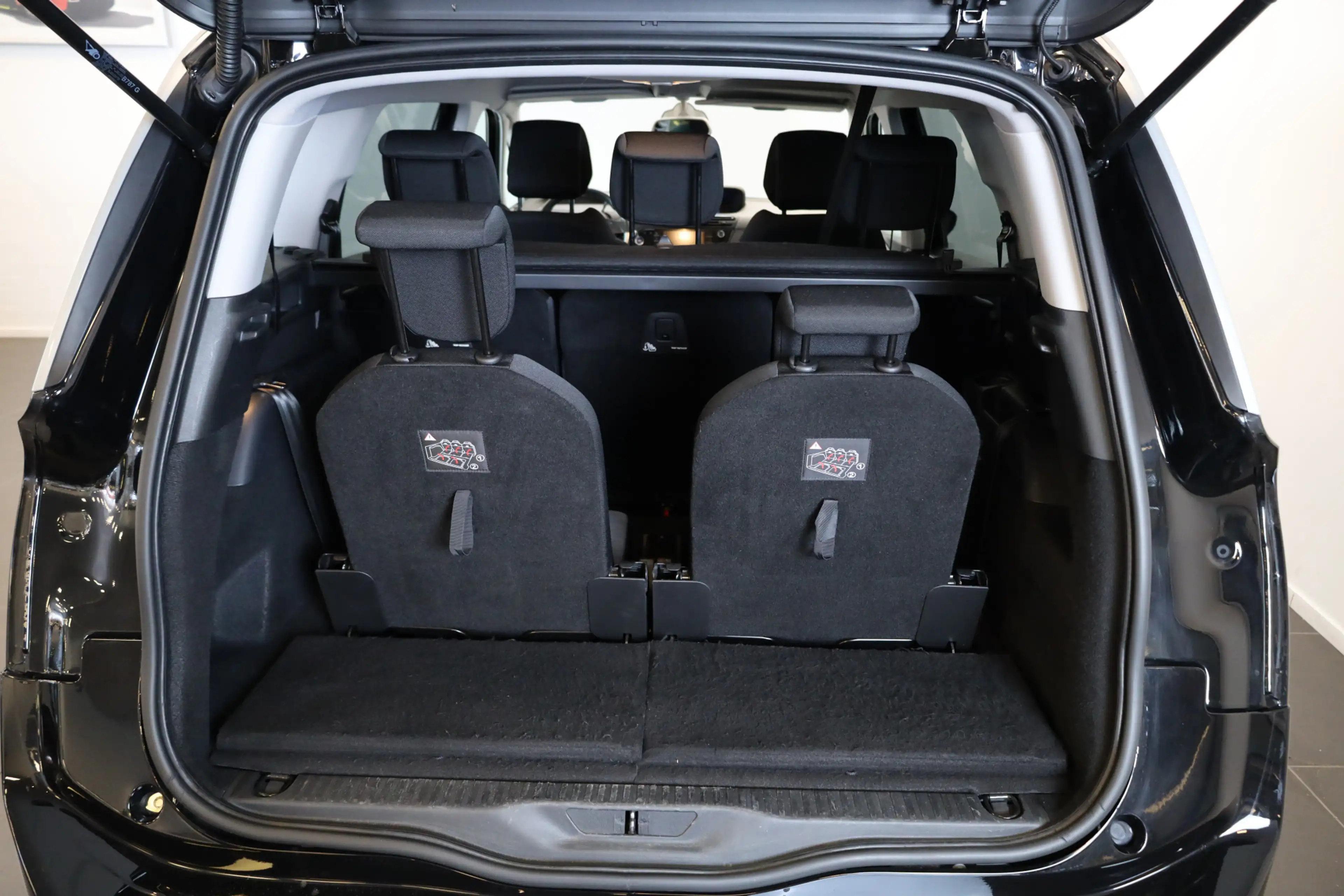Citroen Grand C4 Picasso PT 130 Business Automaat-8 Camera | Sensoren | Nav — photo 38