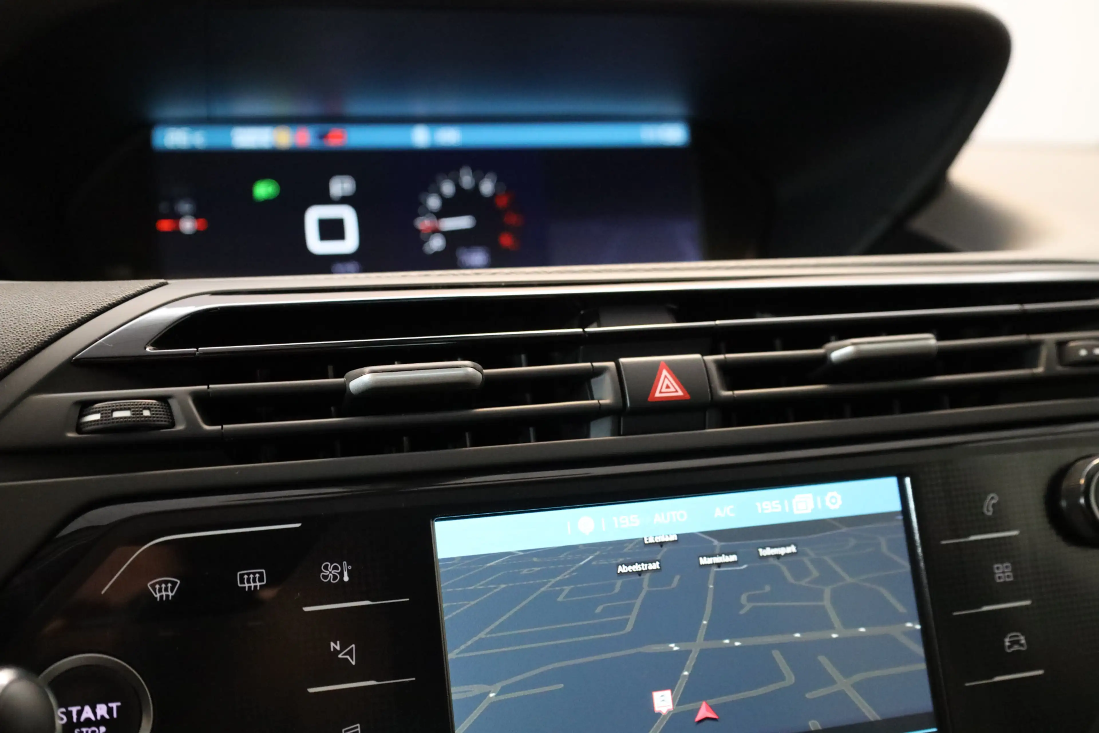 Citroen Grand C4 Picasso PT 130 Business Automaat-8 Camera | Sensoren | Nav — photo 39