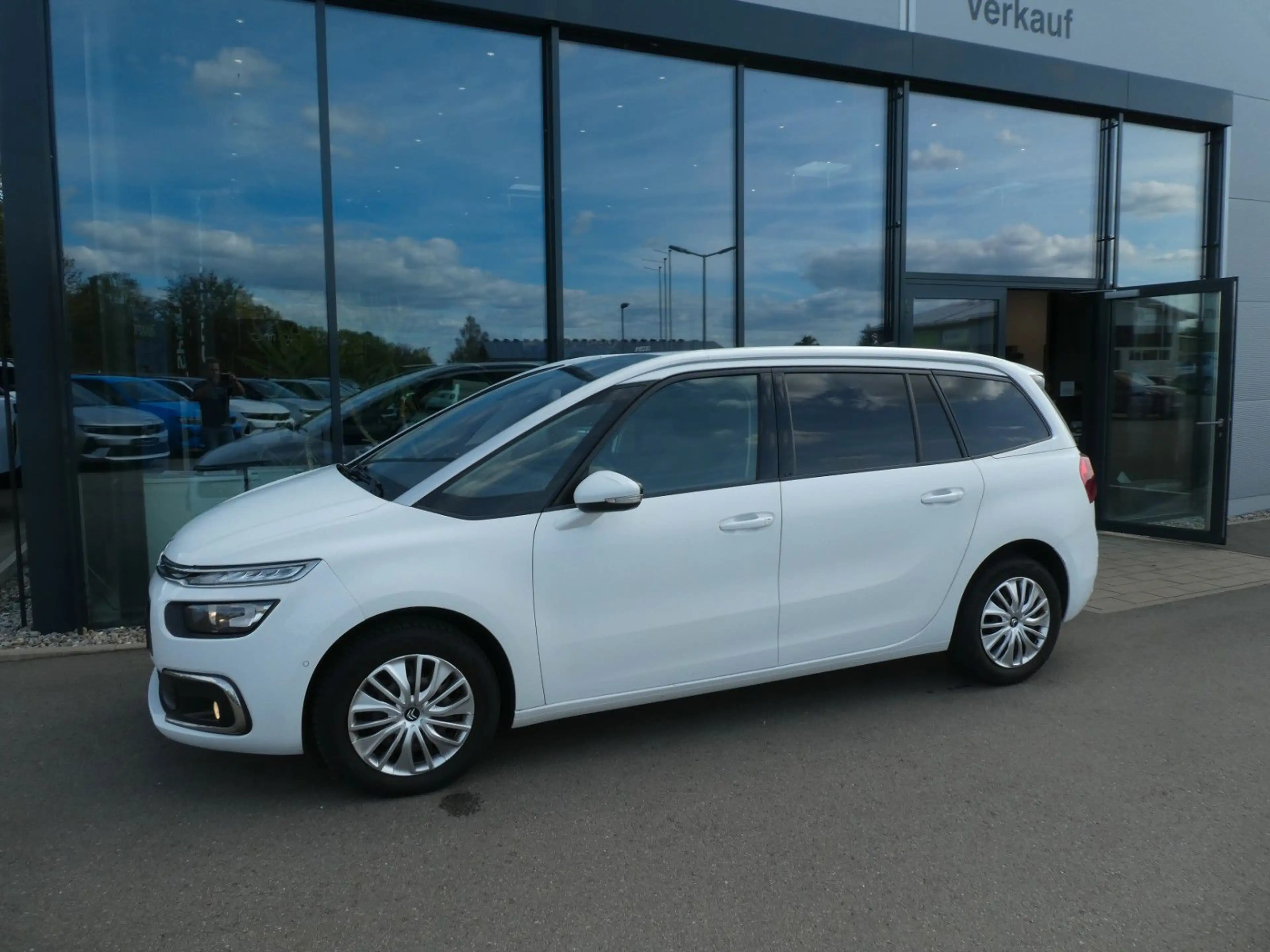 Citroen Grand C4 Picasso /Spacetourer Selection, Navi,AHK — photo 2