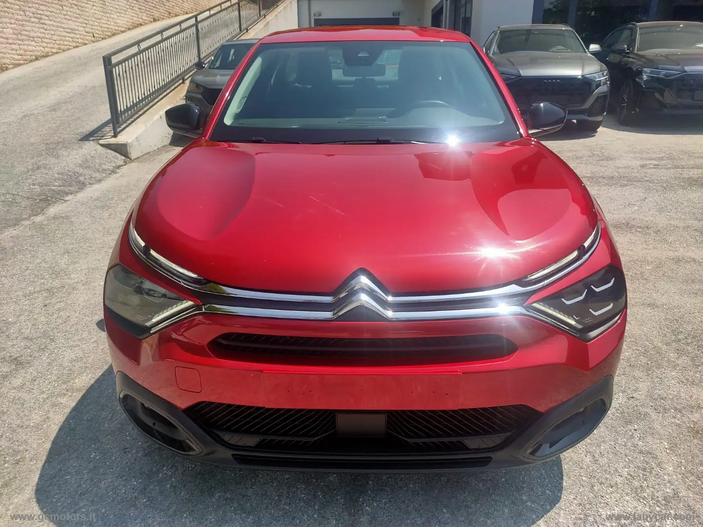 Citroen C4 X BlueHDI 130 S&S EAT8 Plus Rosso - 2