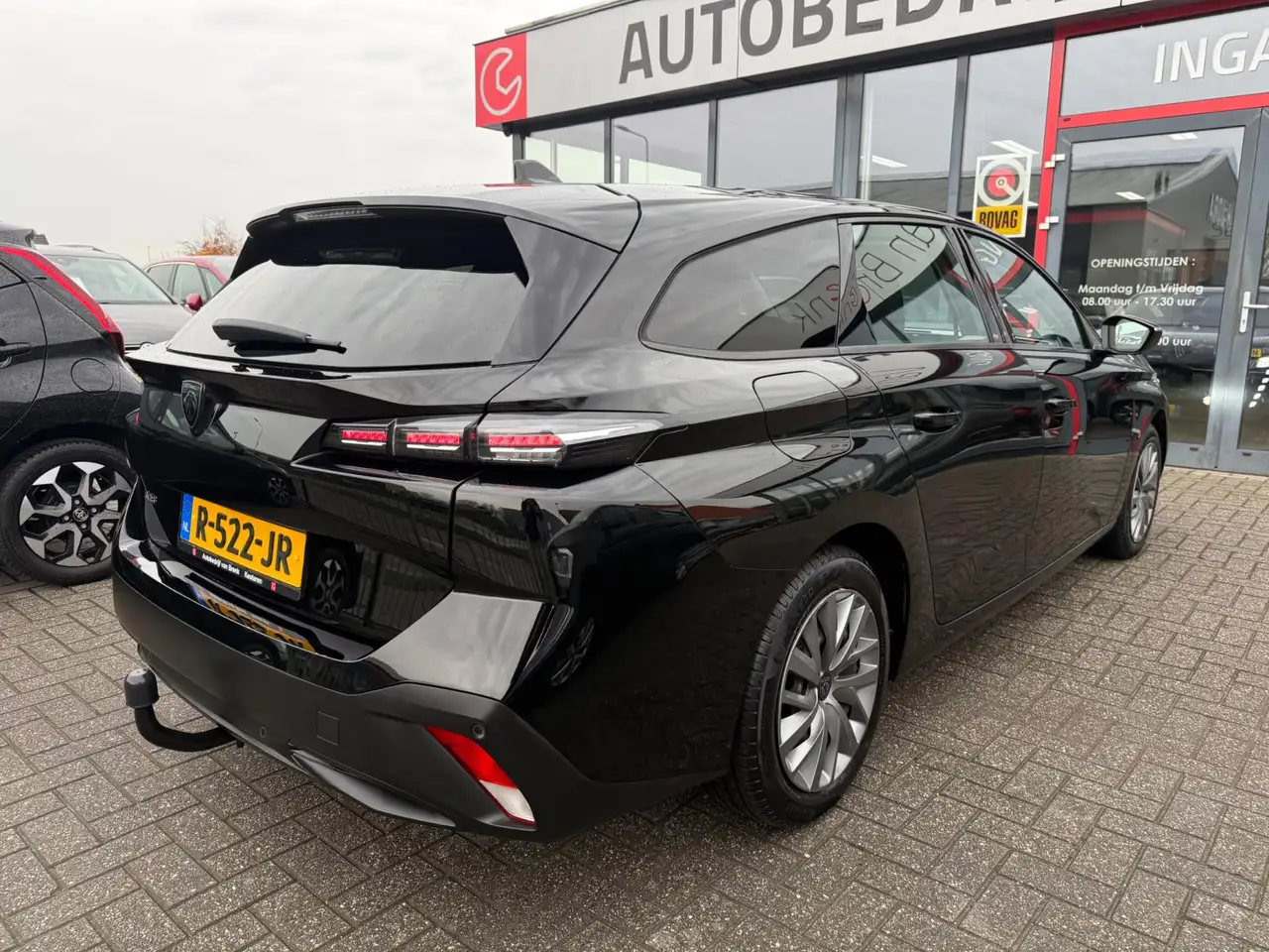 Peugeot 308 SW 1.2 Active Pack Business | Riem is vervangen 9