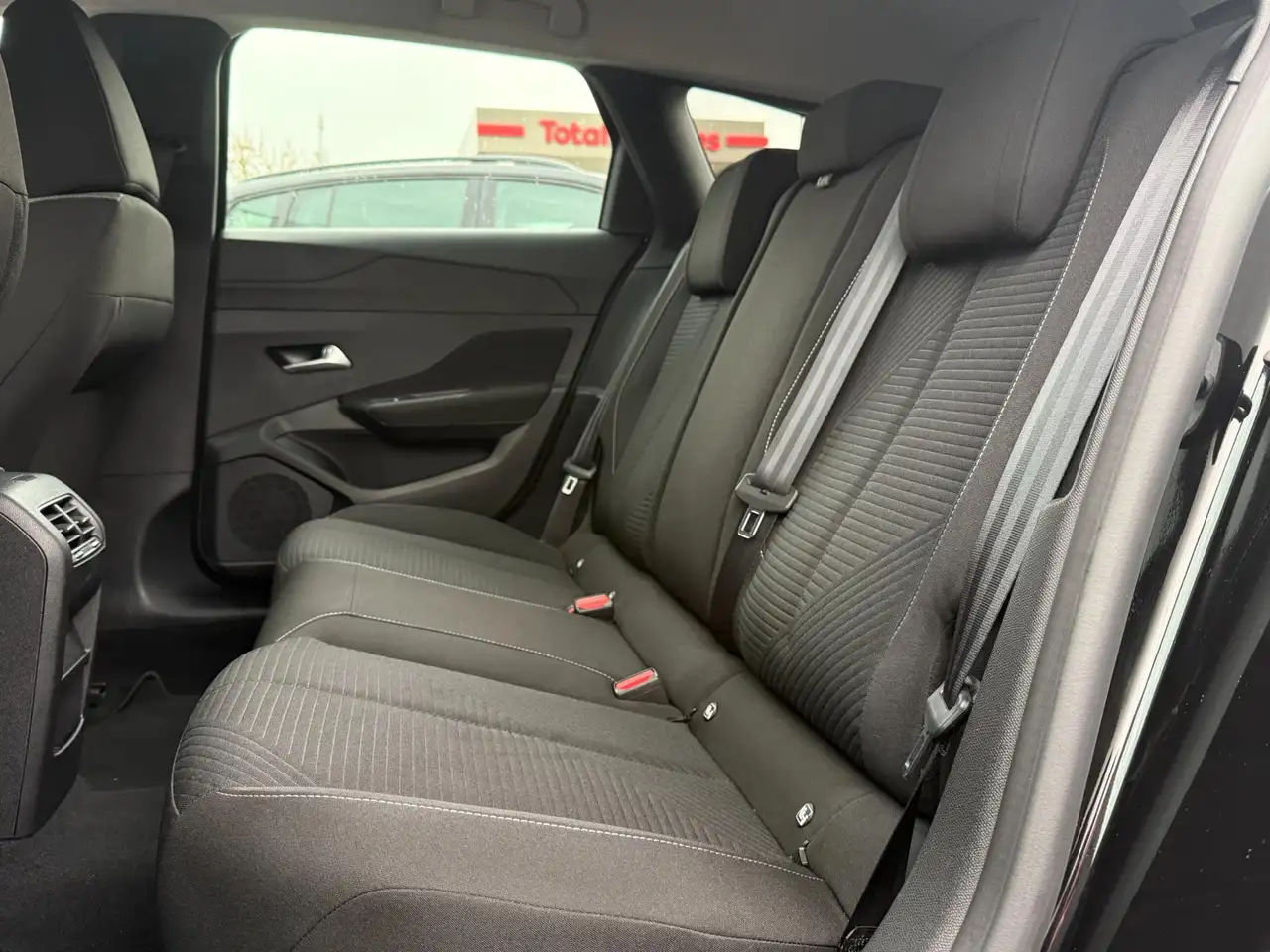 Peugeot 308 SW 1.2 Active Pack Business | Riem is vervangen 21