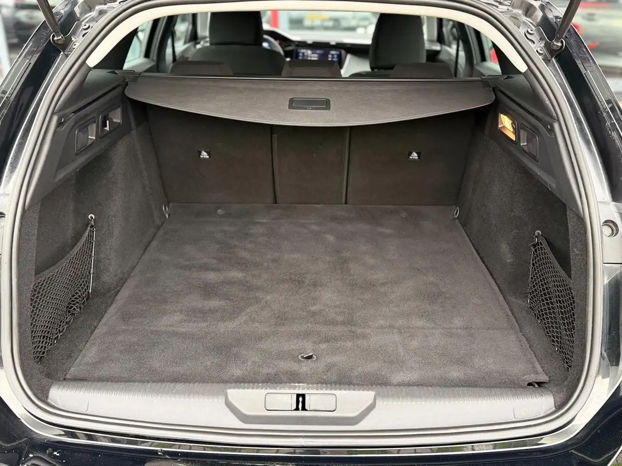 Peugeot 308 SW 1.2 Active Pack Business | Riem is vervangen 10