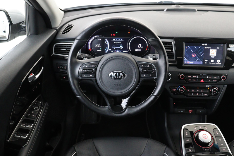 Kia e-Niro EXECUTIVELINE 64 kWh -CAMERA|POWER-SEAT|GEVENTILEE — photo 2