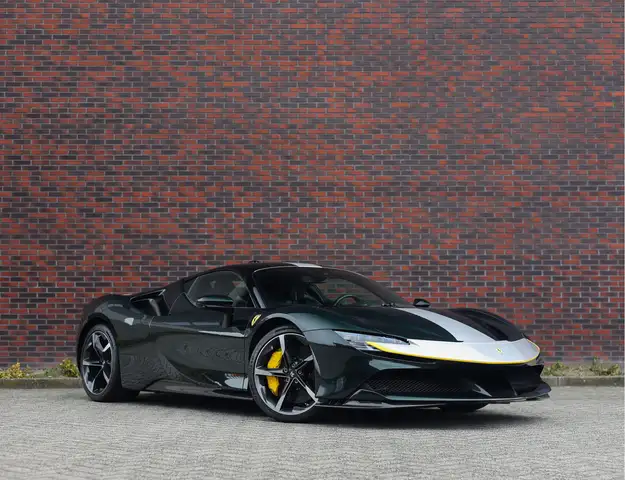Ferrari SF90 Stradale 4.0 V8 | Atelier - Verde Zeltweg - Extended Fioran