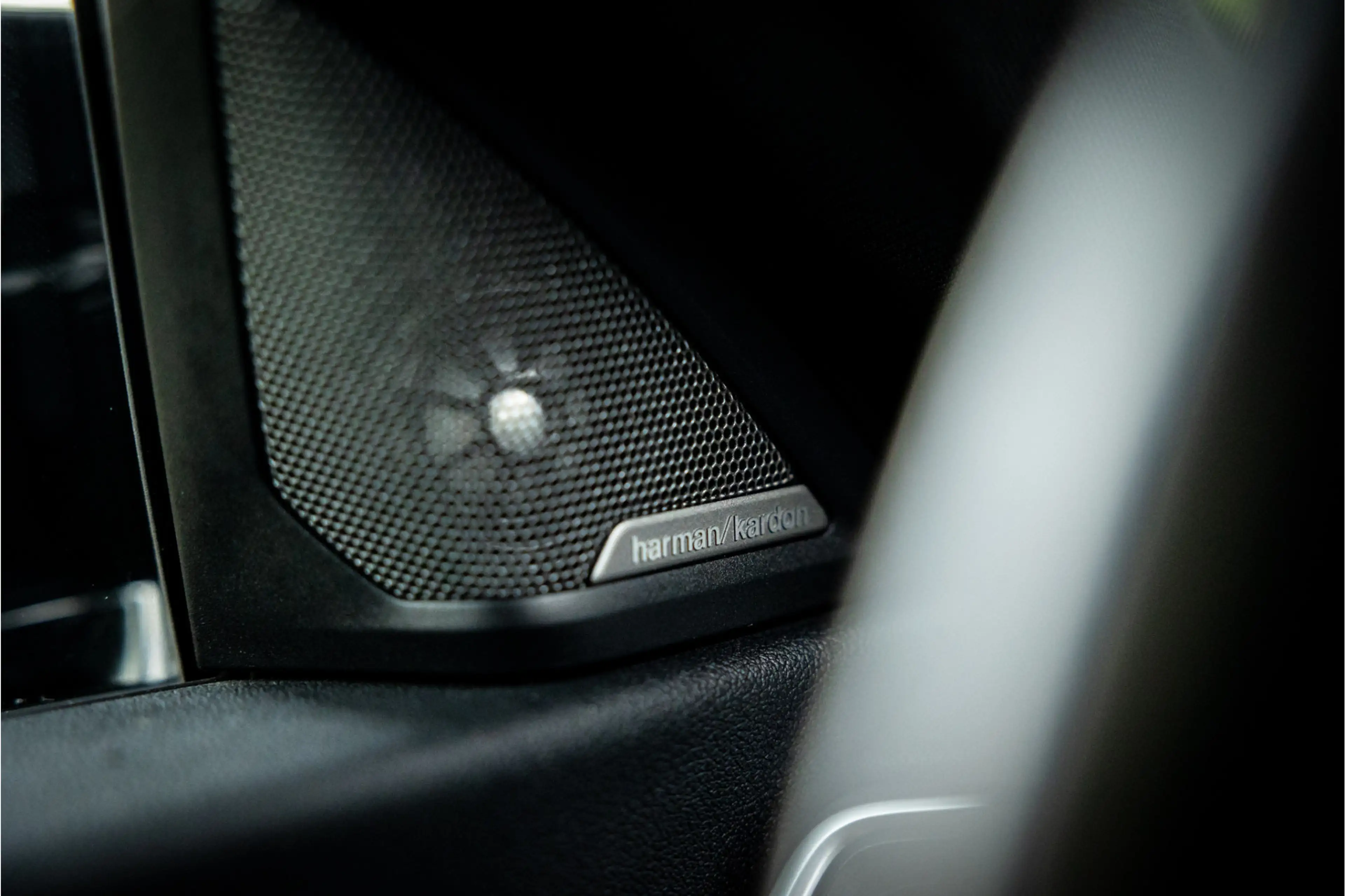 BMW 240 2-serie Coupé M240i xDrive High Executive Milltek — photo 11
