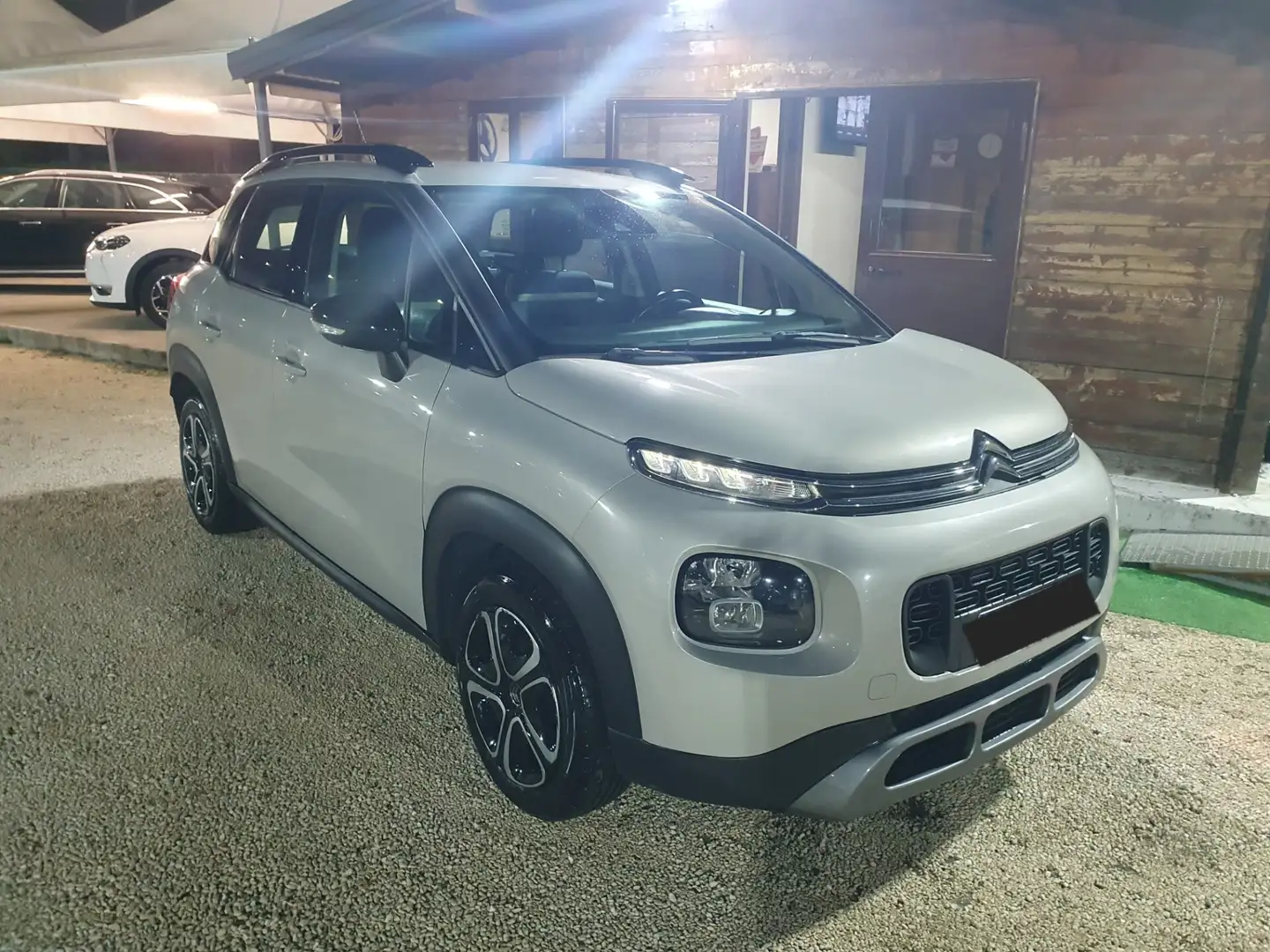 Citroen C3 Aircross C3 Aircross PureTech 110 S&S Shine Beige - 1