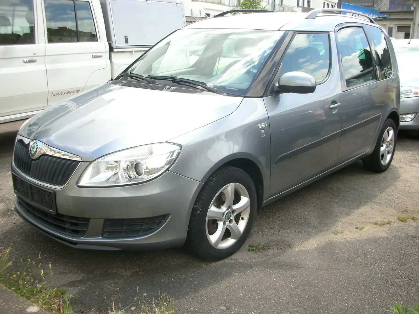 Skoda Roomster 1.6 TDI Klimatronic *1.Halter *SHZ *Alu Grijs - 1