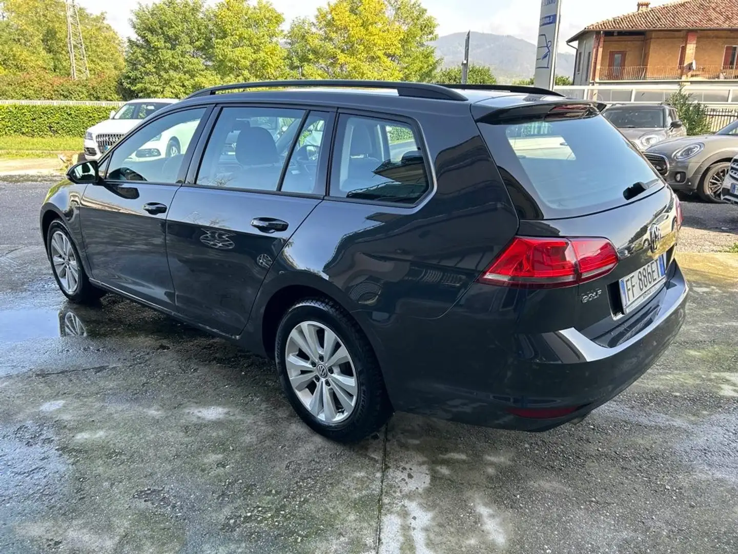 Volkswagen Golf Variant 1.6 TDI 110 CV Comfortline BlueMotion Tech. Gris - 2