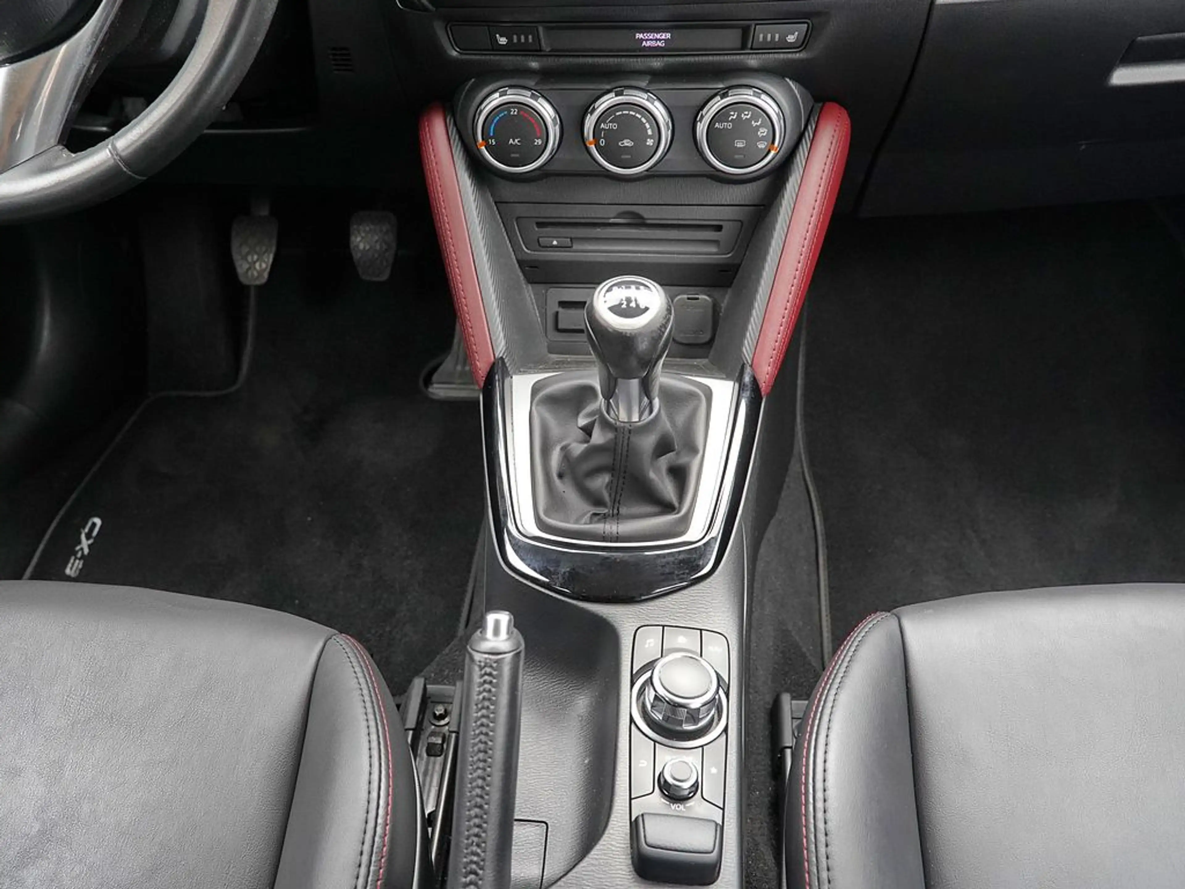 Mazda CX-3 2.0 SKYACTIV-G 120 Sports-Line | HUD | LED | NAVI | RFK | SHZ | 18" — photo 14