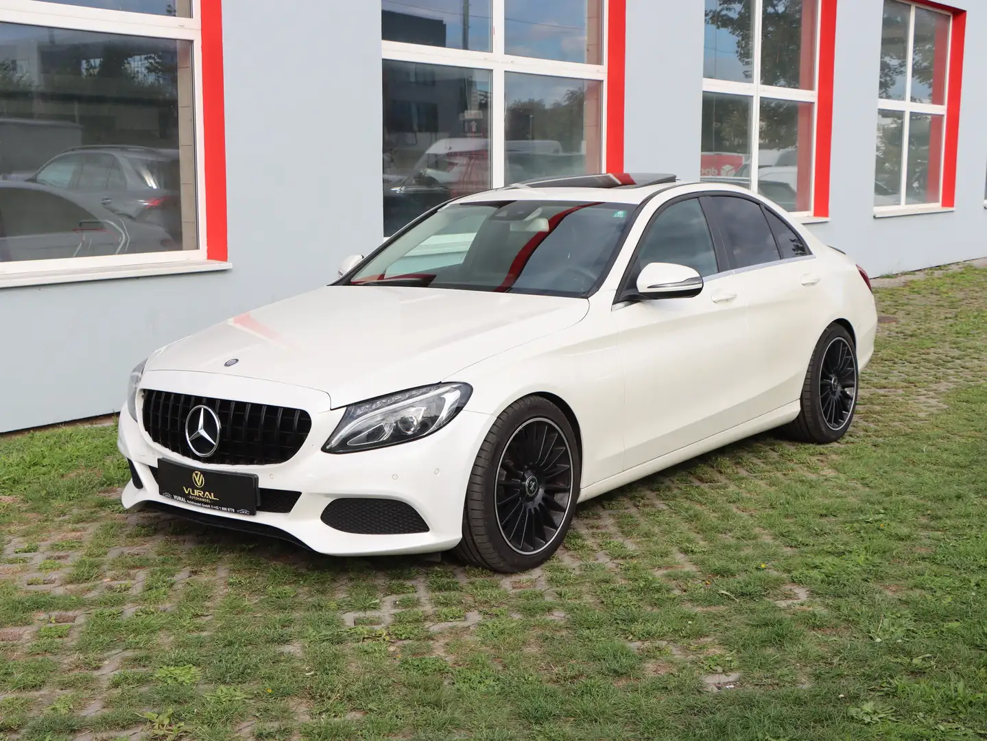 Mercedes-Benz C 200 d | Schiebedach | Kamera | NAVI | LED | Tempomat | Blanc - 2