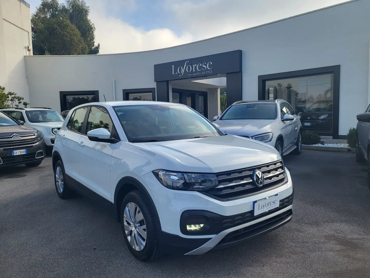 Volkswagen T-Cross 1.0 tsi STYLE 95cv Weiß - 2