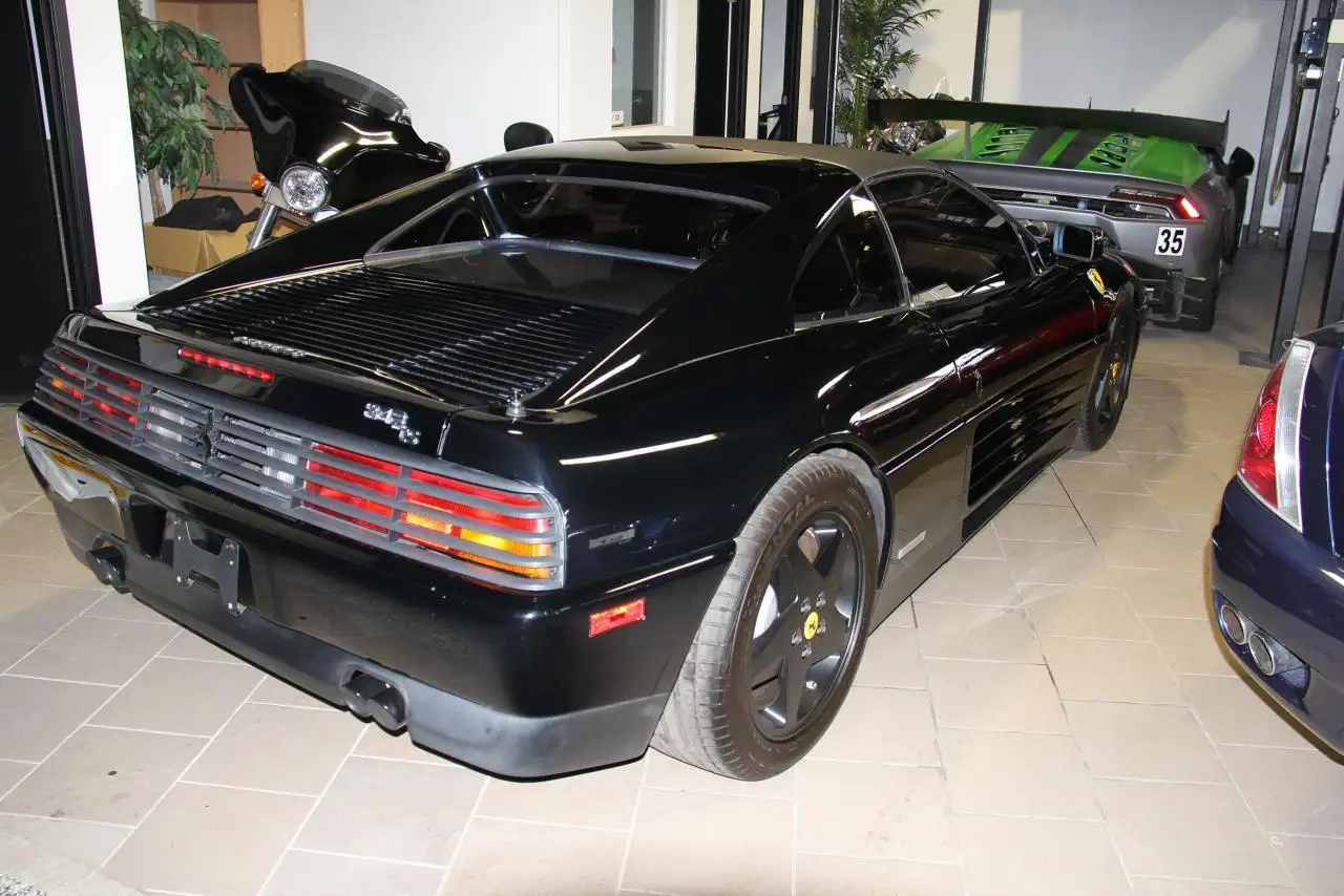 Ferrari 348 fotografie Ferrari 348