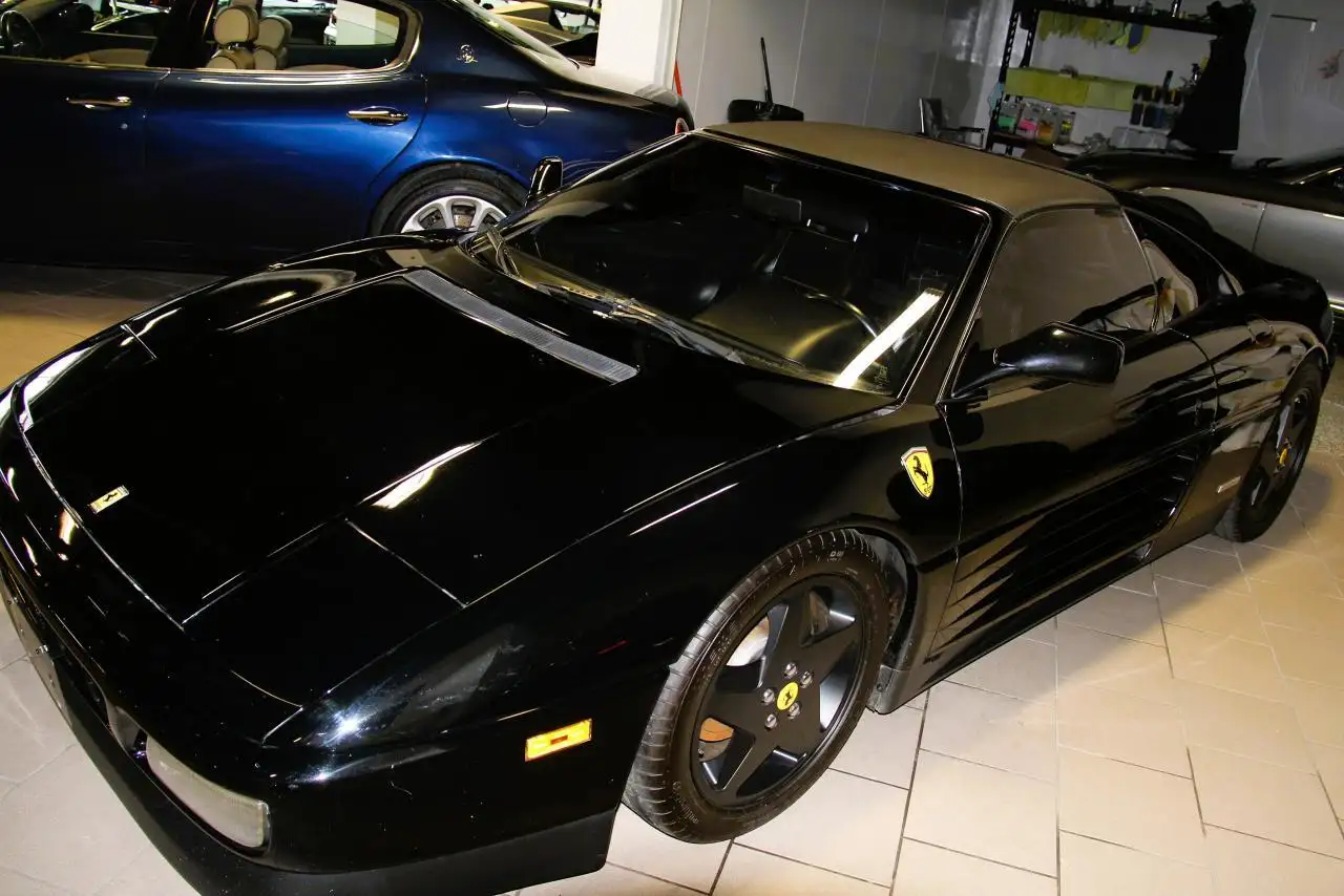 Ferrari 348 fotografie Ferrari 348