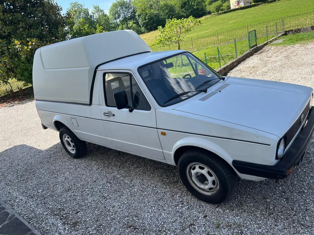 Volkswagen Caddy, foto 2