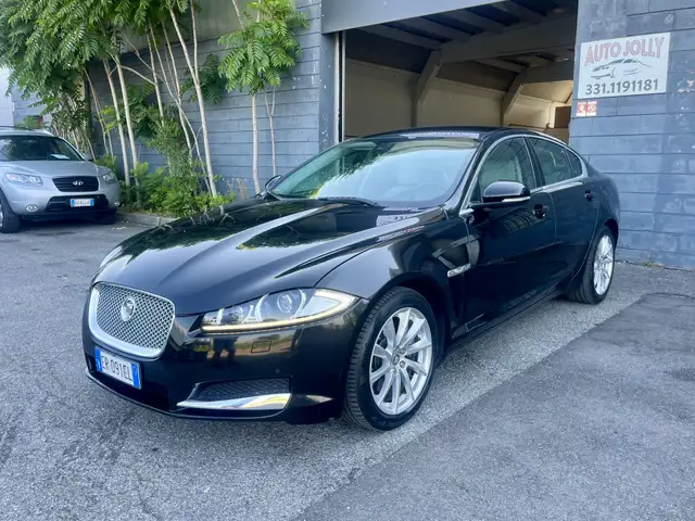 Jaguar XF 2.2d Portfolio 200cv auto
