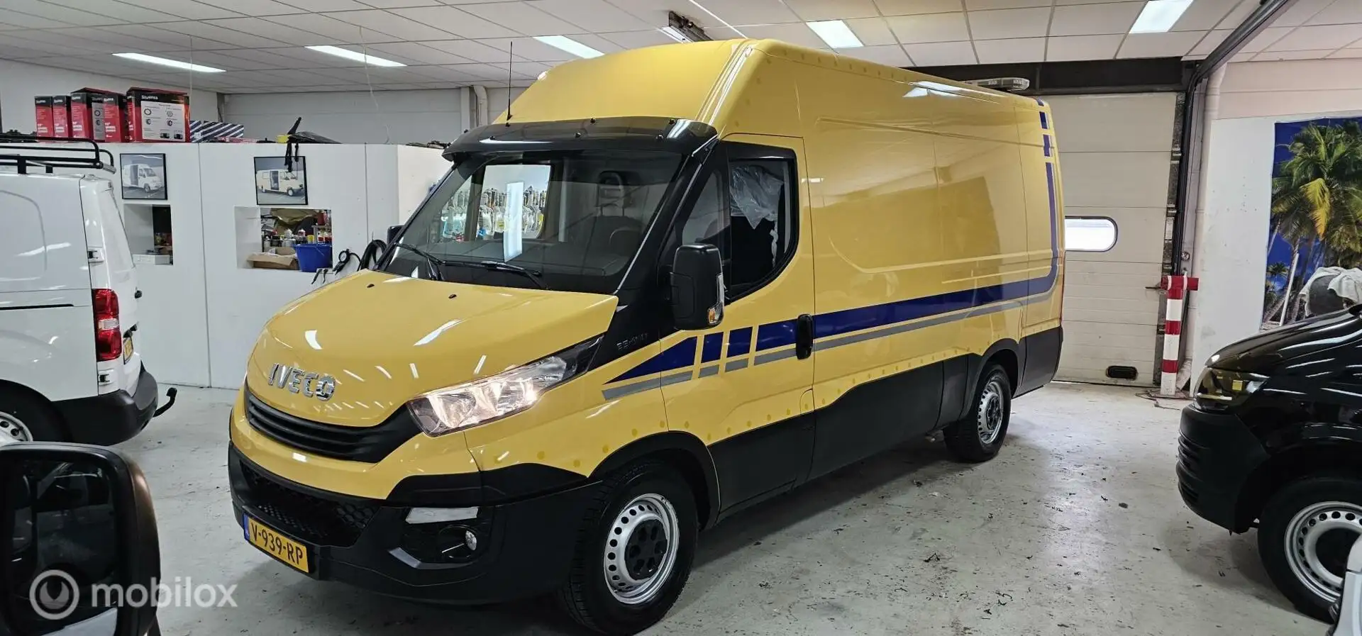Iveco Daily 35C 2.3 Lang Hoog 3500 KG trekgew.Kasten Airco Geel - 2