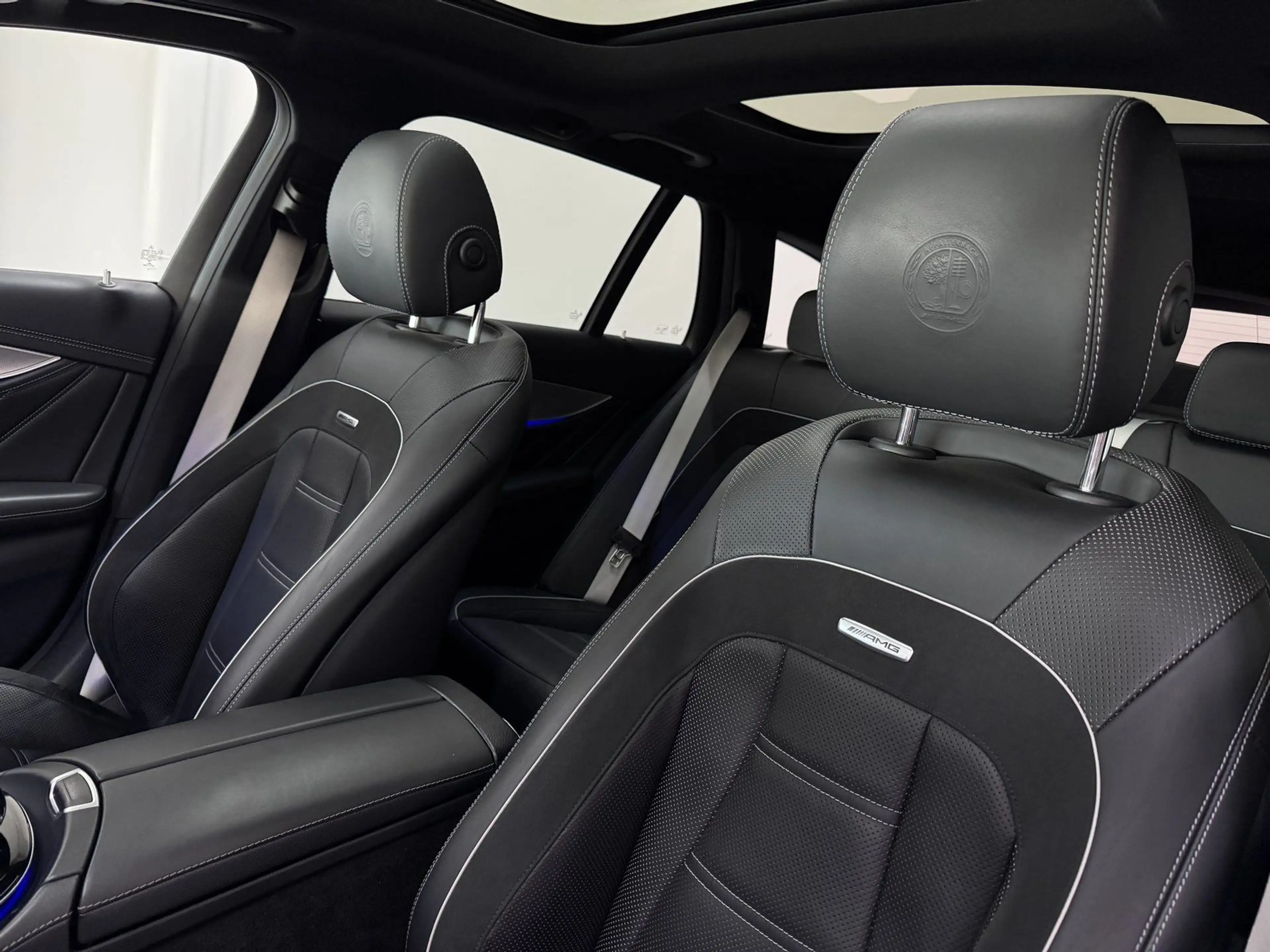 Mercedes-Benz E 63 AMG E 63 S AMG T 4M PERF.AGA+NIGHT+DIST+PANO+AHK+360 — photo 12