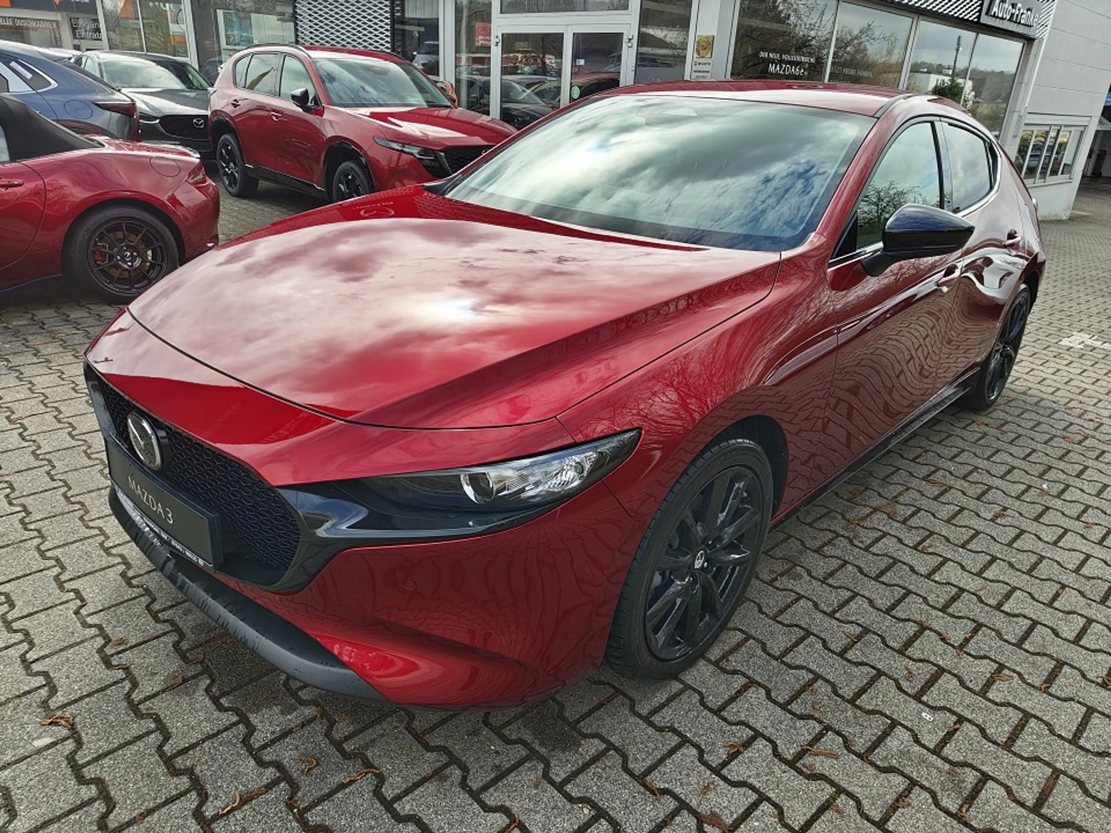 Mazda 3 2.5L e-SKYACTIV G FWD Homura
