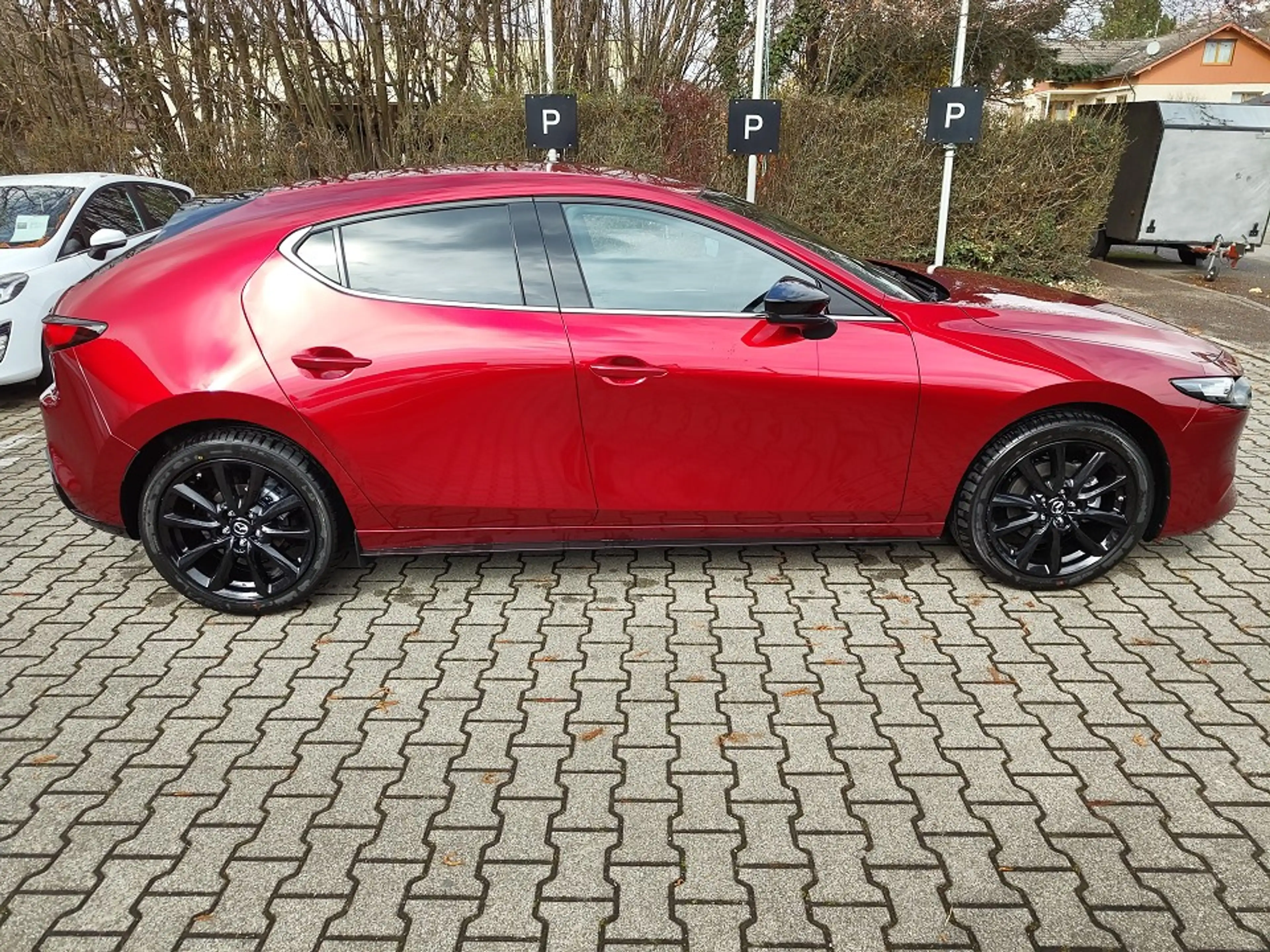 Mazda 3 2.5L e-SKYACTIV G FWD Homura — photo 6