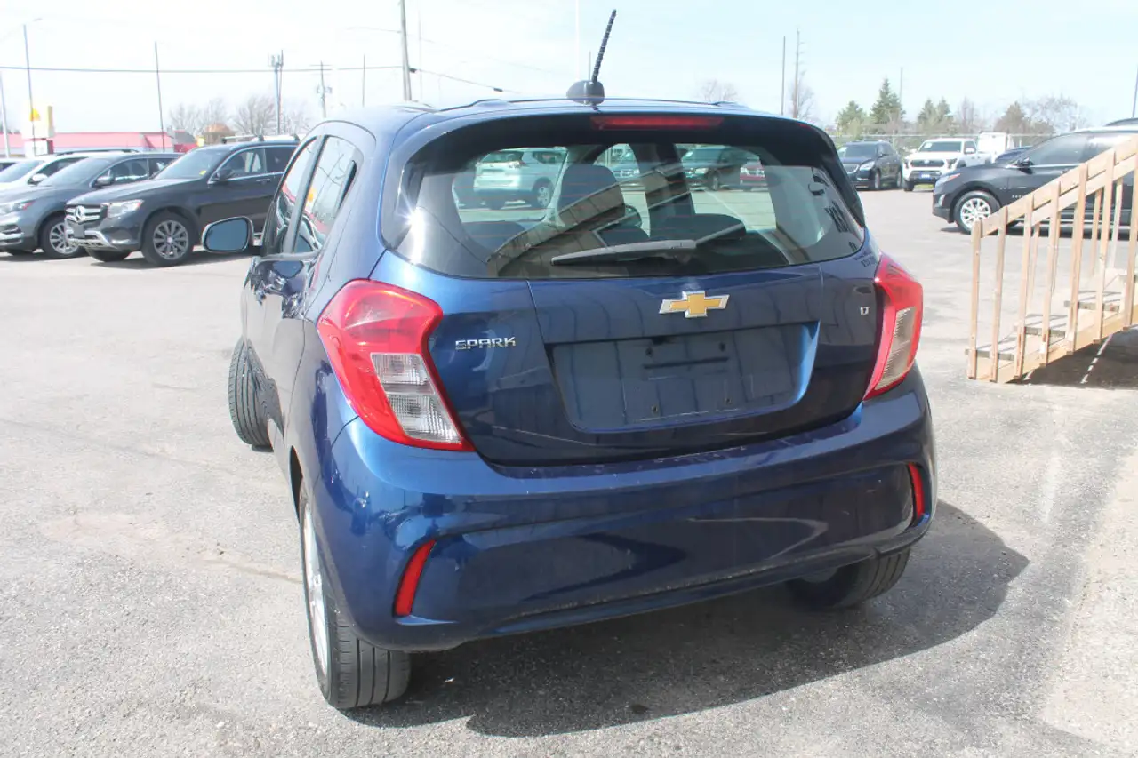 Chevrolet Spark снимка Chevrolet Spark